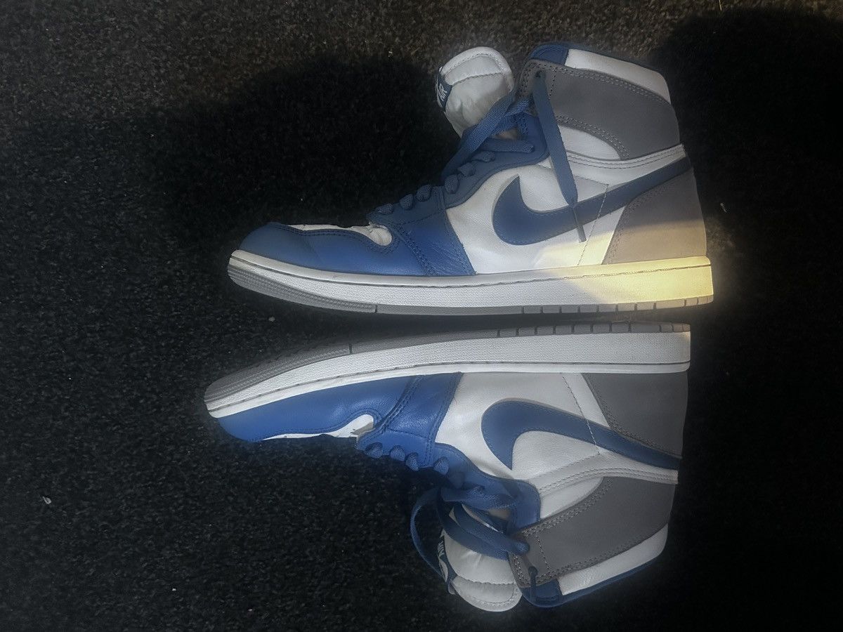 Nike Nike Jordan 1 retro OG Size US 9.5 / EU 42-43 - 1 Thumbnail