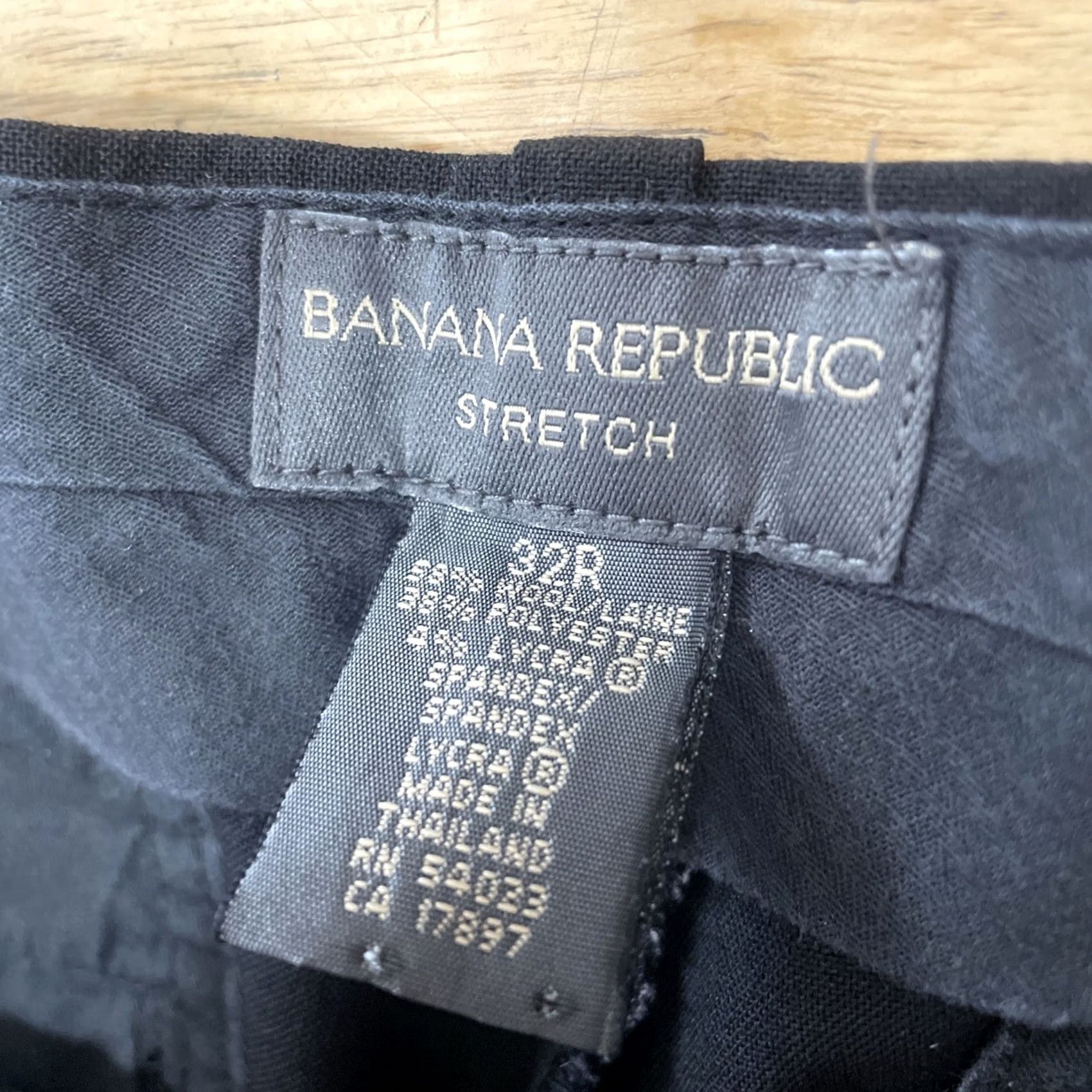 Banana Republic VINTAGE Banana Republic Dress Pants Men 32R Black Wool Flat Front Slacks 2001 Wool Blend Stretch 90s Y2k Dress Pants Mens Size US 32 / EU 48 - 4 Thumbnail