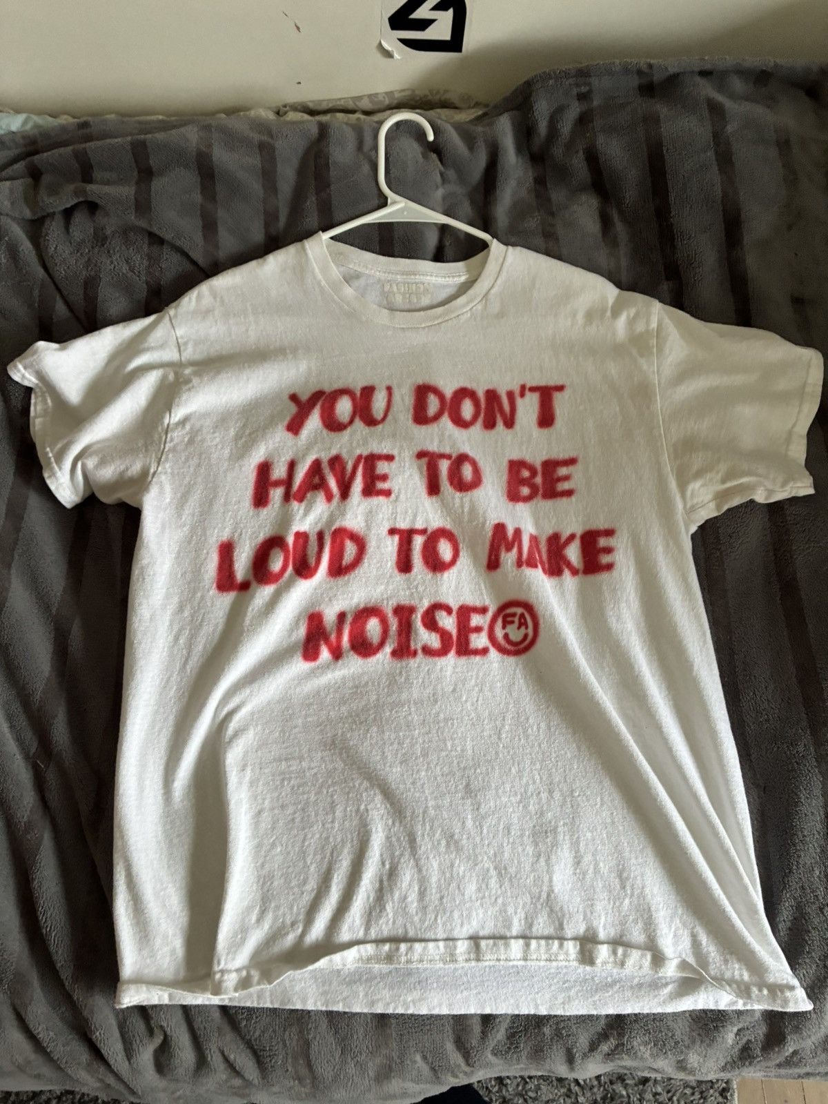 Other “You Dont Have To Be Loud To Make Noise” White Medium Tee Size US M / EU 48-50 / 2 - 1 Thumbnail
