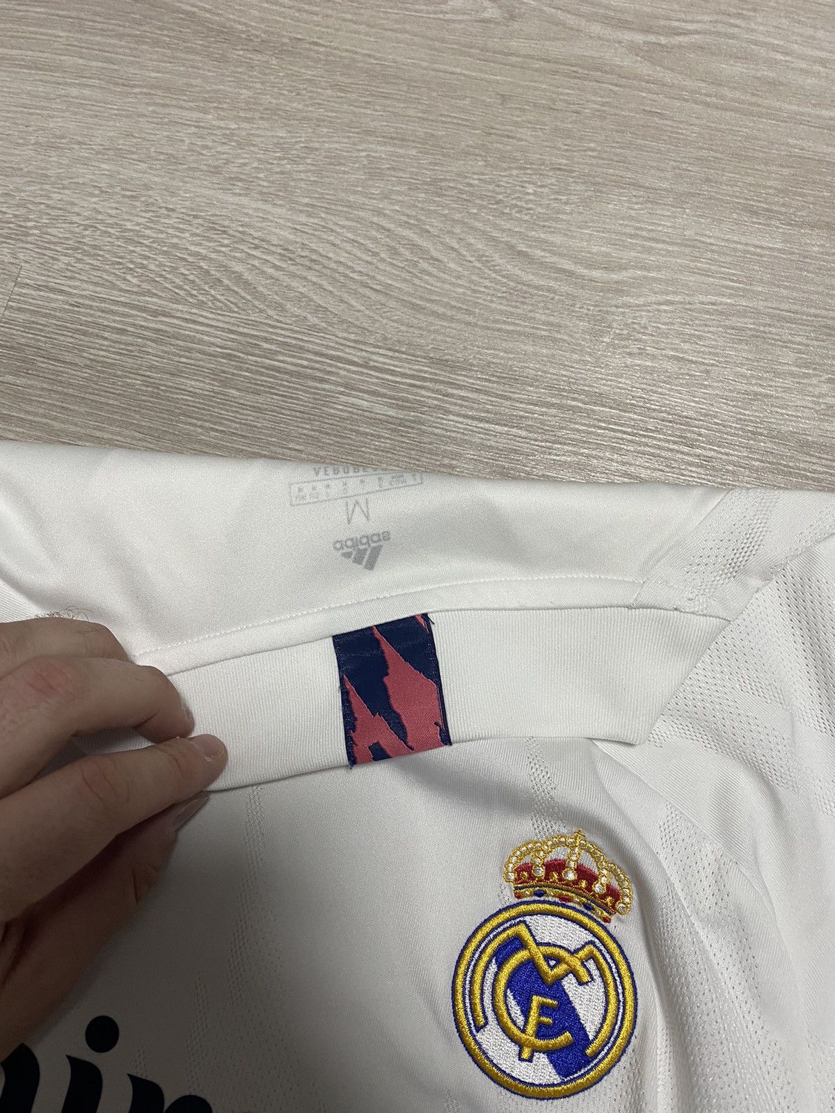 Adidas Real Madrid Adidas Jersey 2020 away Size M Size US M / EU 48-50 / 2 - 7 Thumbnail