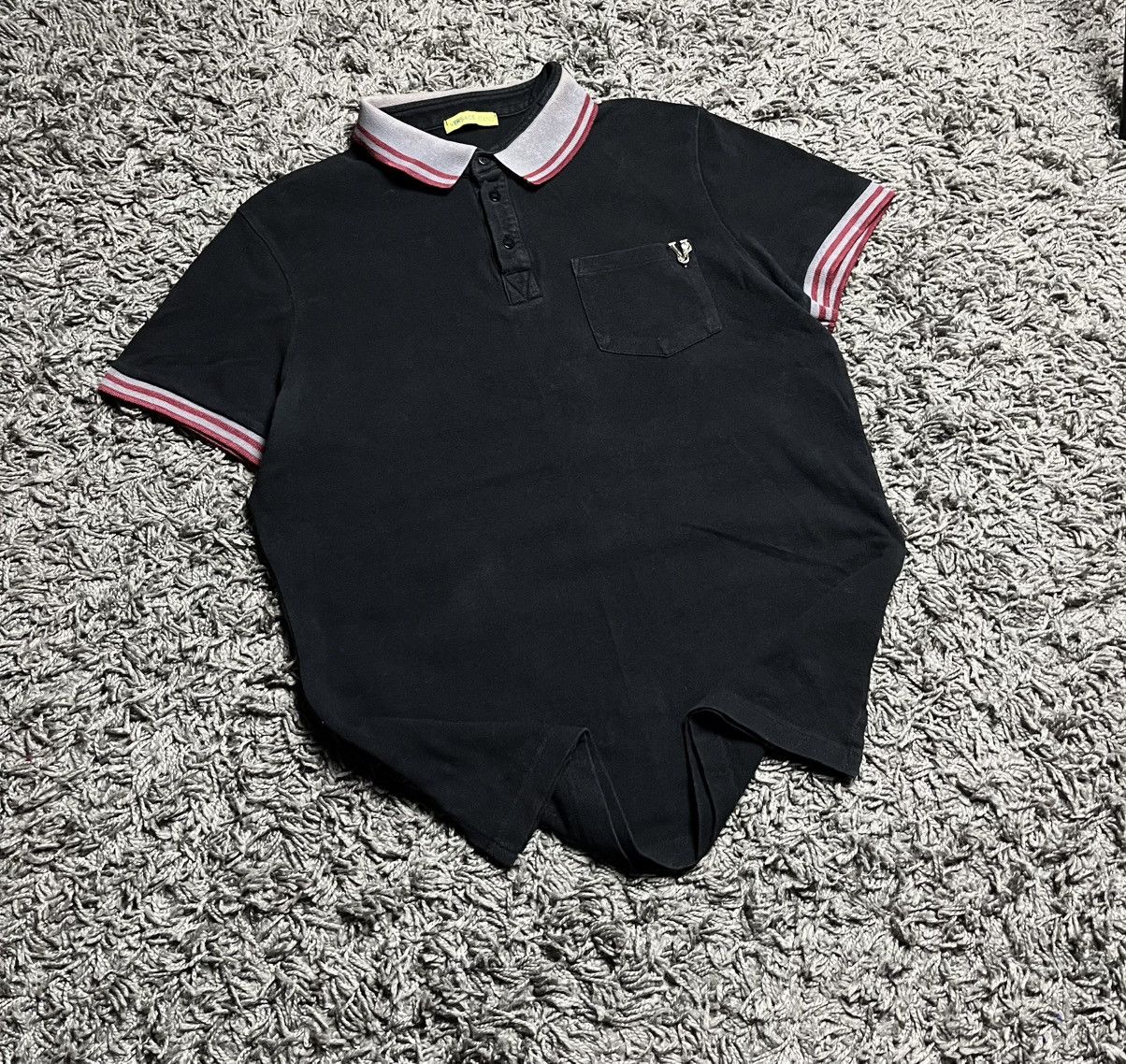 Versace Jeans Couture Versace Jeans Logo V-Emblem Black Polo Shirt Size US L / EU 52-54 / 3 - 1 Thumbnail