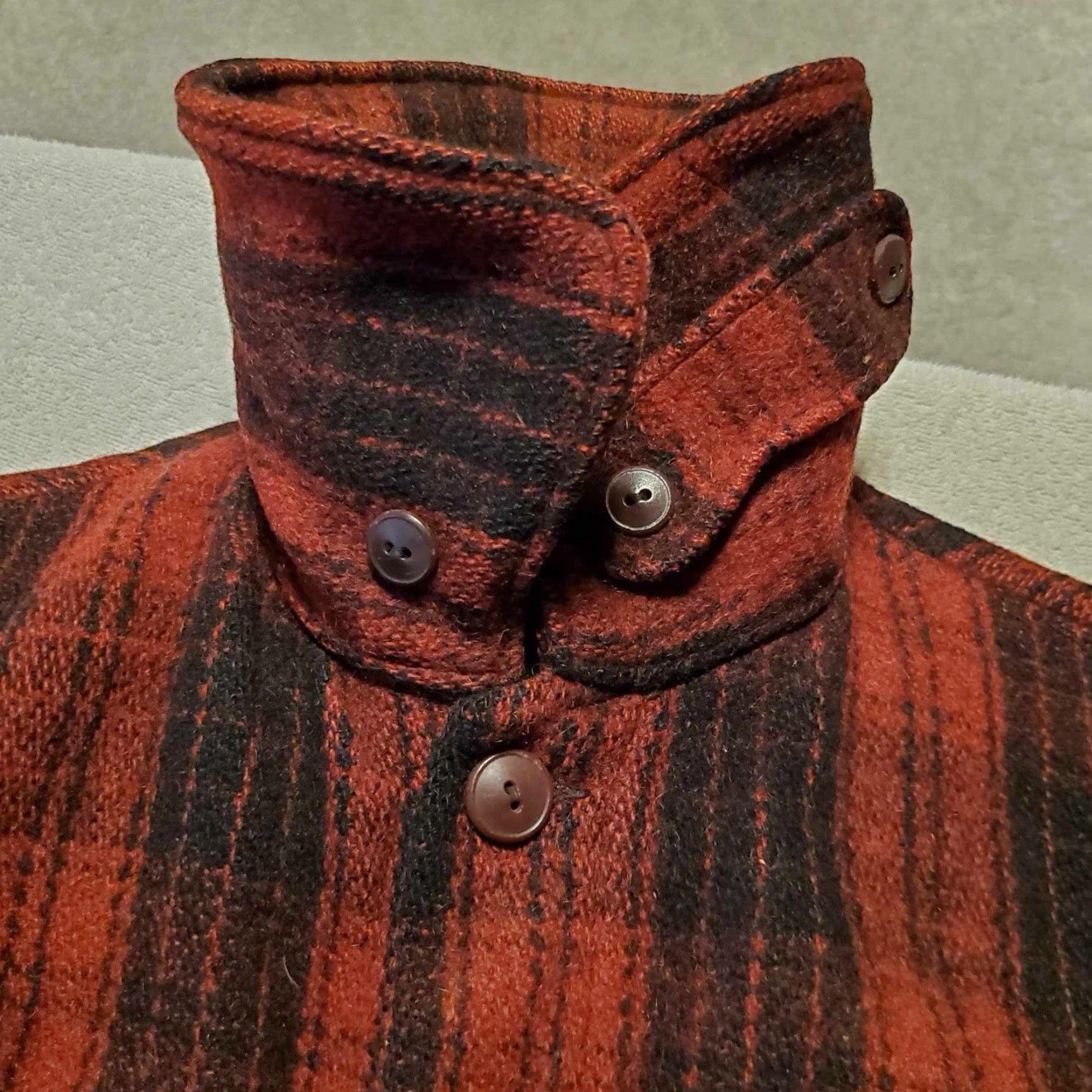 Vintage VINTAGE Woolrich Jacket Mens 42 Mackinaw 1940s Buffalo Plaid Wool Chore Coat Size US XS / EU 42 / 0 - 3 Thumbnail