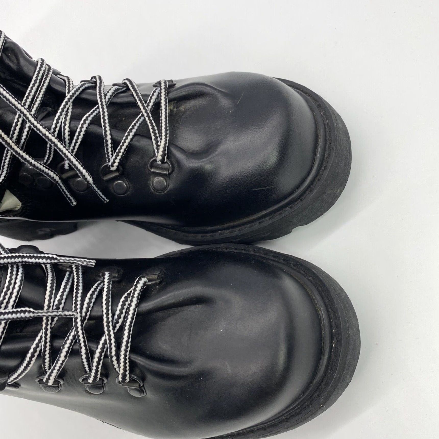 Vintage VINTAGE FIRST DOWN Mens Boots Leather Black White Moon-Style 1990s 8.5M, Military/Landgirl Look, Rare Down to Hype Rave/Club Shoes Size US 8.5 / EU 41-42 - 2 Thumbnail