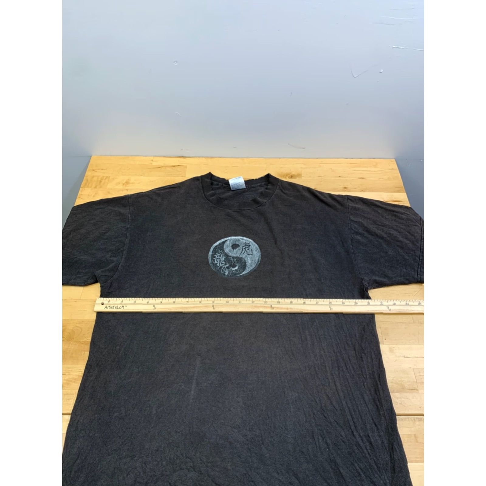 Delta VINTAGE Delta Shirt Men L Black Dragon Tiger Y2K Distressed Graphic Print Crew Neck Short Sleeve Size US L / EU 52-54 / 3 - 7 Thumbnail