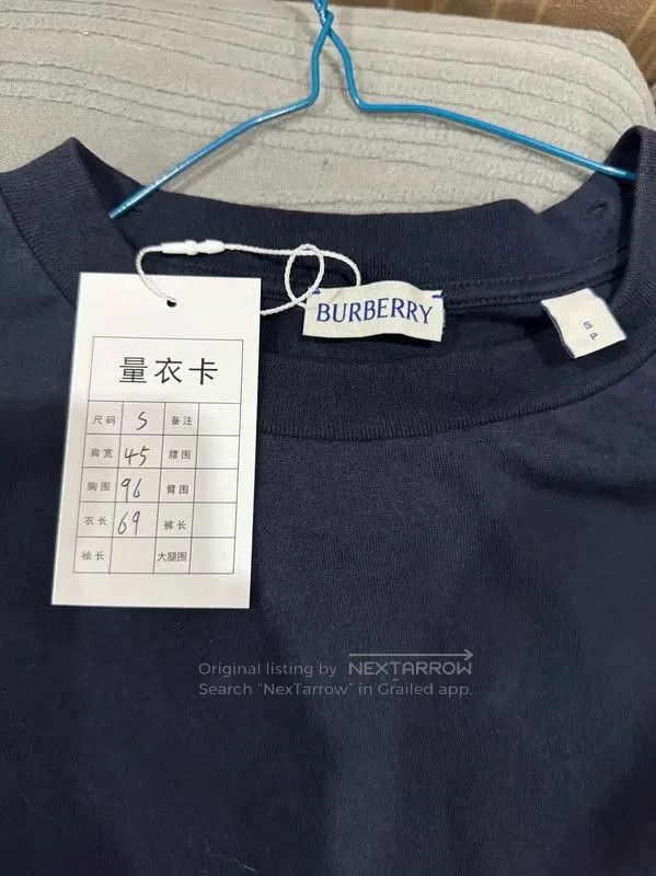 Burberry Burberry Navy Cotton Women's T-Shirt. Size S / US 4 / IT 40 - 3 Thumbnail