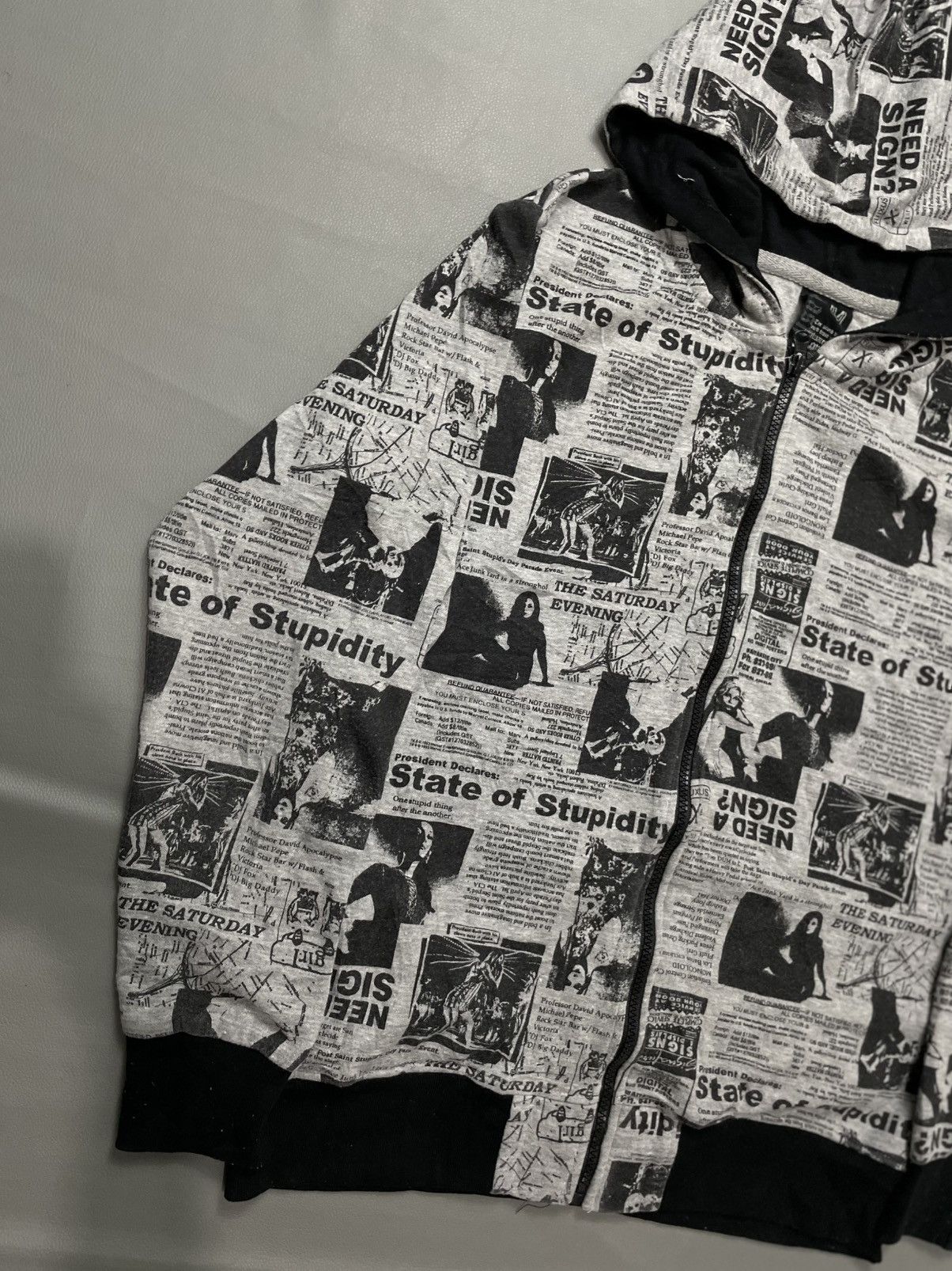 Japanese brand magazine Print Poem Zip Hoodie