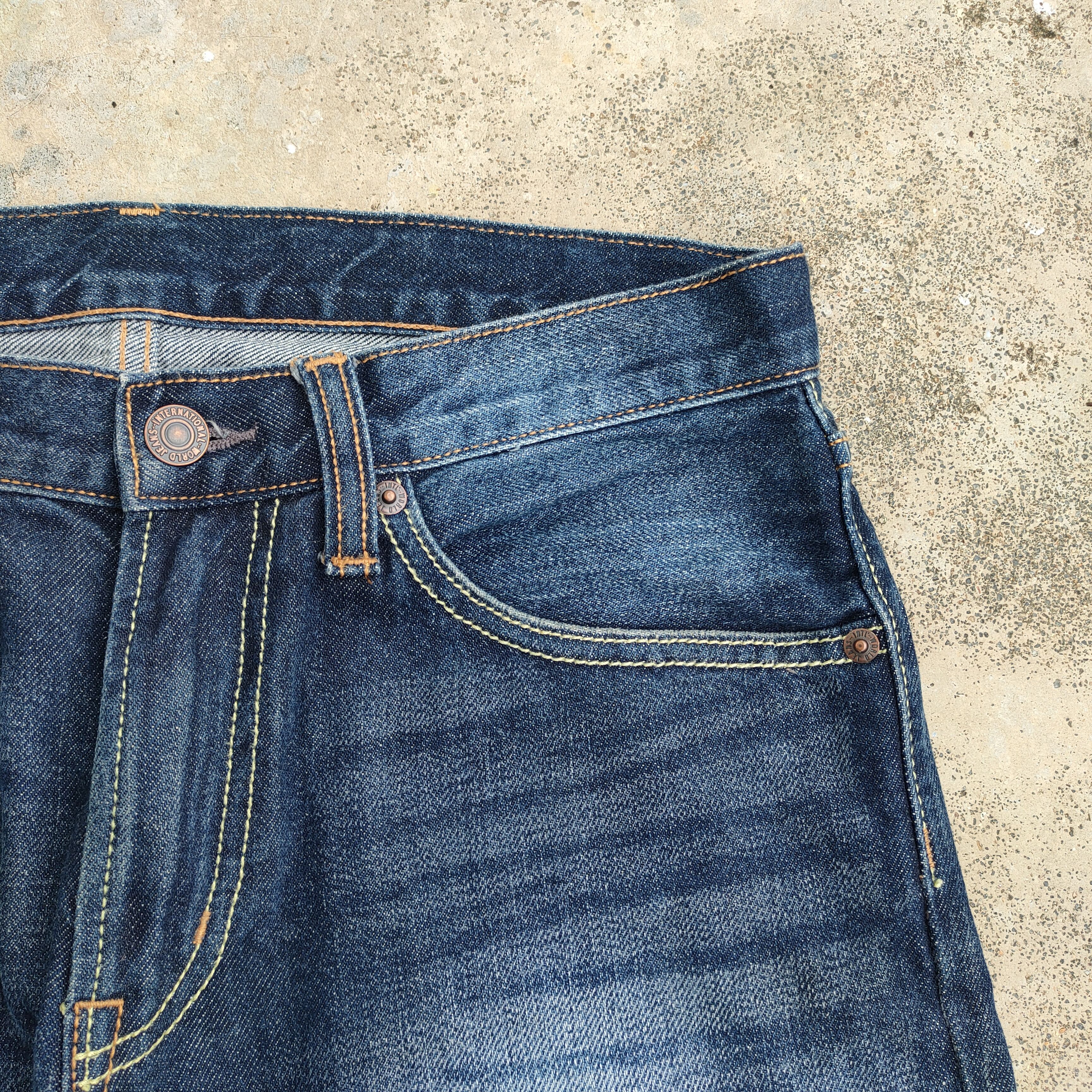 GU VINTAGE GU FADED RIPPED JEANS DENIM PANTS Size US 31 - 8 Thumbnail