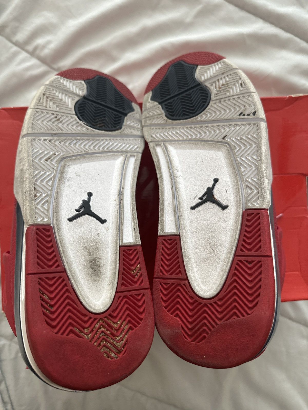 Jordan Brand Air jordan 4 Retro “FIBA” Size US 12 / EU 45 - 5 Thumbnail