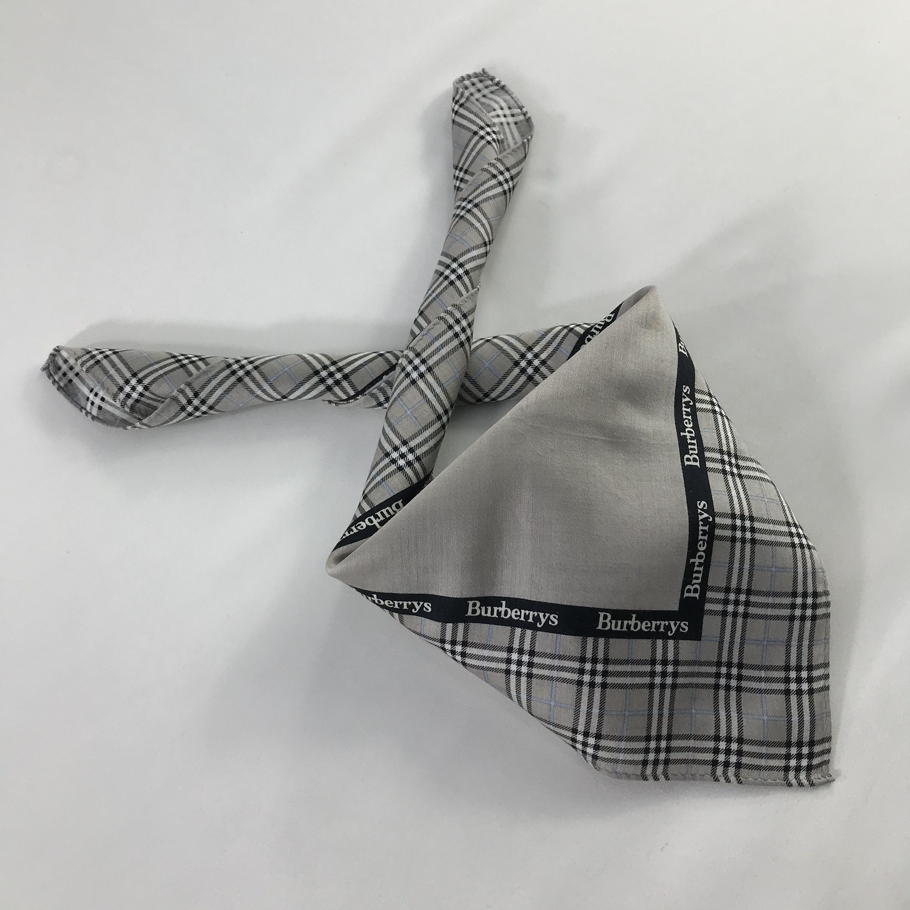 Burberry × Vintage Burberry Bandana / Handkerchief / Neckerchief - S736 Size ONE SIZE - 4 Thumbnail