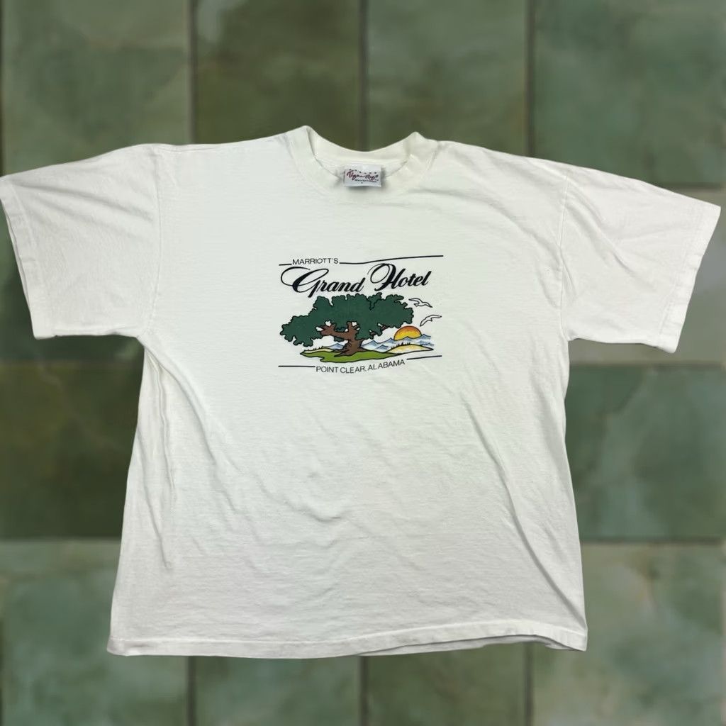 Vintage VINTAGE Auburn College 90s T-Shirt Adult Large Ivory Short Sleeve Crew Neck Mens Size US L / EU 52-54 / 3 - 1 Thumbnail