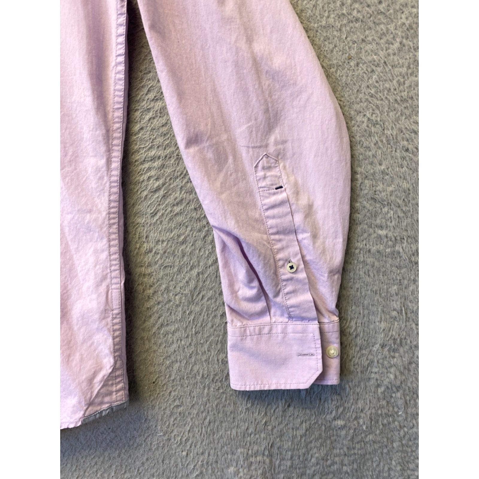 Banana Republic Banana Republic Men's M Fit Long Sleeve Button-Up Shirt Lavender Solid Classic Preppy Size US M / EU 48-50 / 2 - 2 Thumbnail