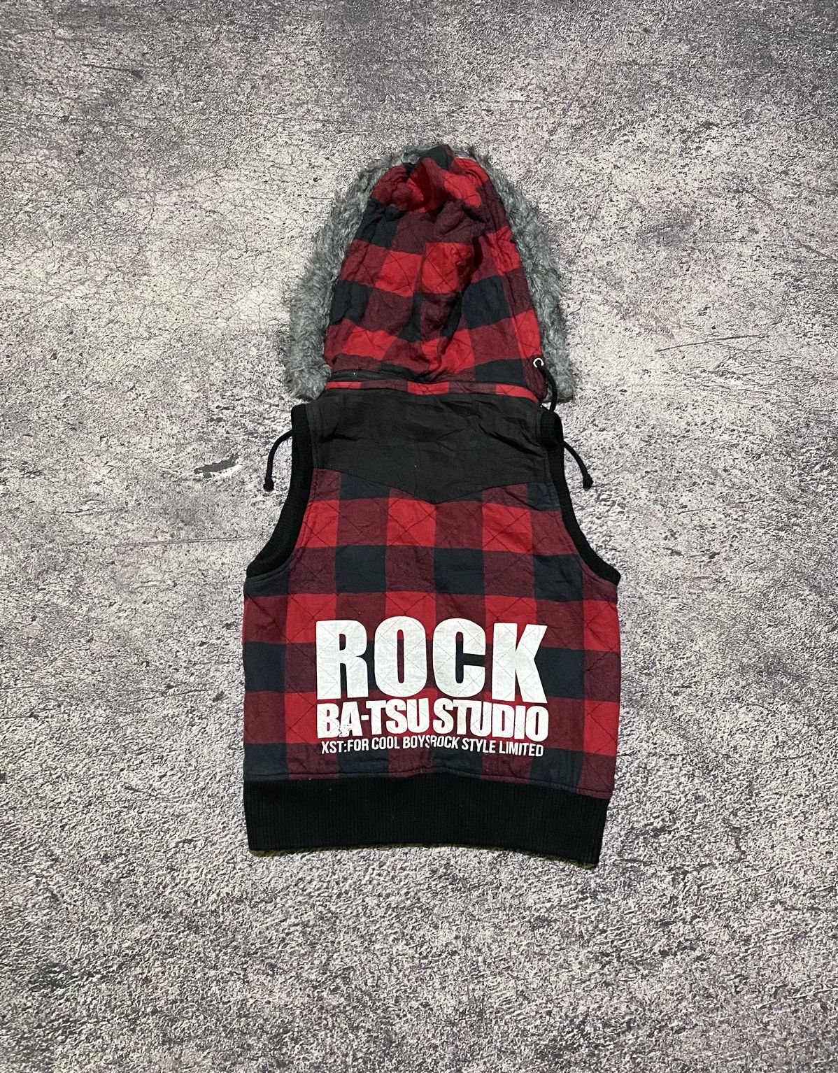 Hysteric Glamour × If Six Was Nine × Le Grande Bleu (L.G.B.) Y2k Bat-su studio skull ifsixwasnine fur vest Size US S / EU 44-46 / 1 - 2 Thumbnail