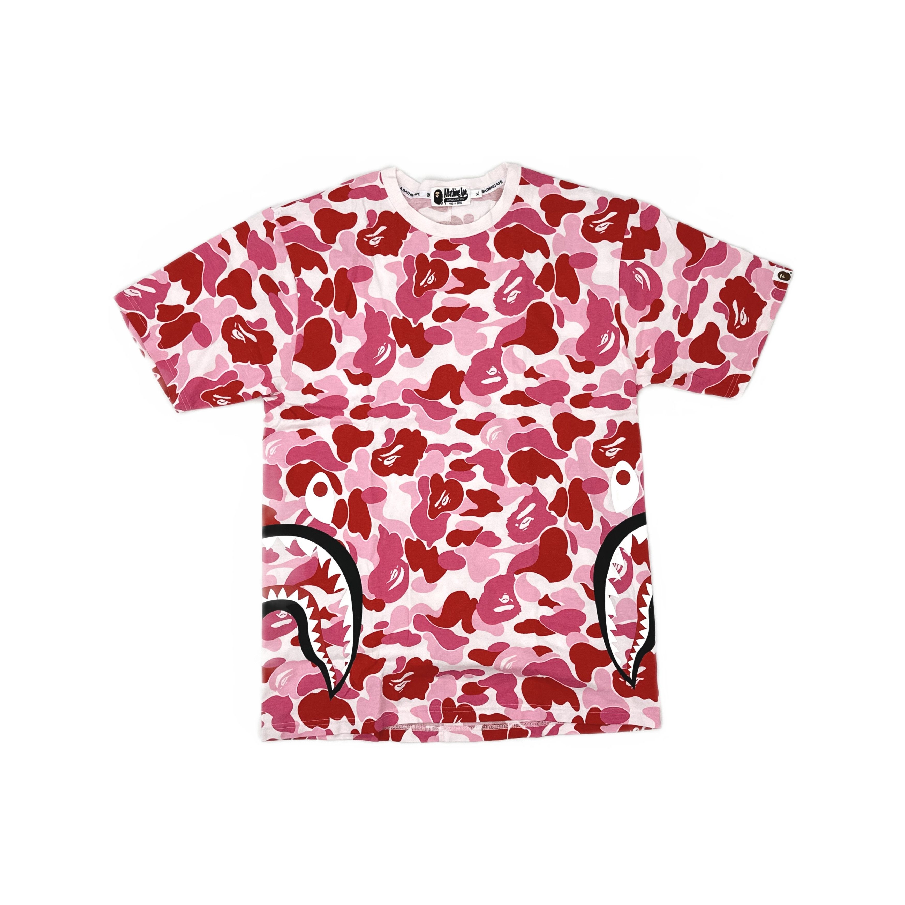 Bape A Bathing Ape Red Camo Shark T-Shirt Size XL Size US XL / EU 56 / 4 - 1 Thumbnail