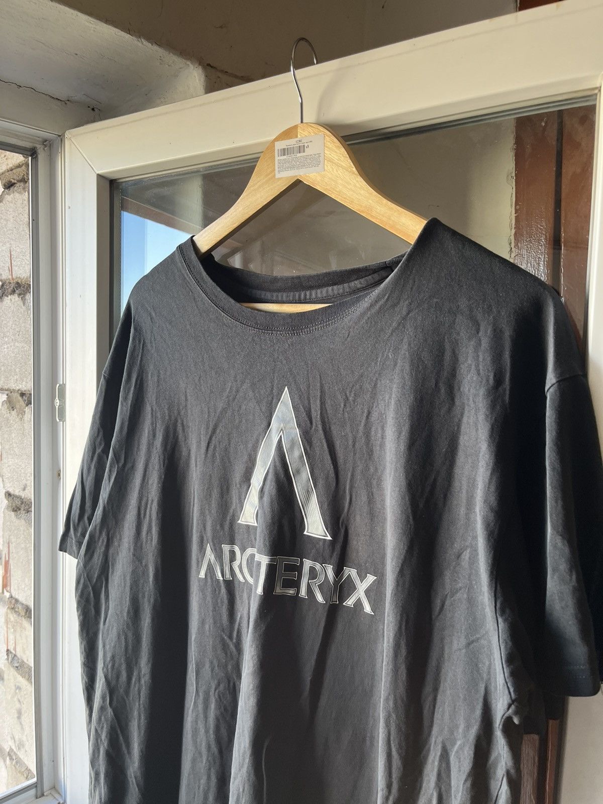 Arc'teryx Arc'teryx Classic Black Logo T-Shirt Size US XL / EU 56 / 4 - 2 Thumbnail