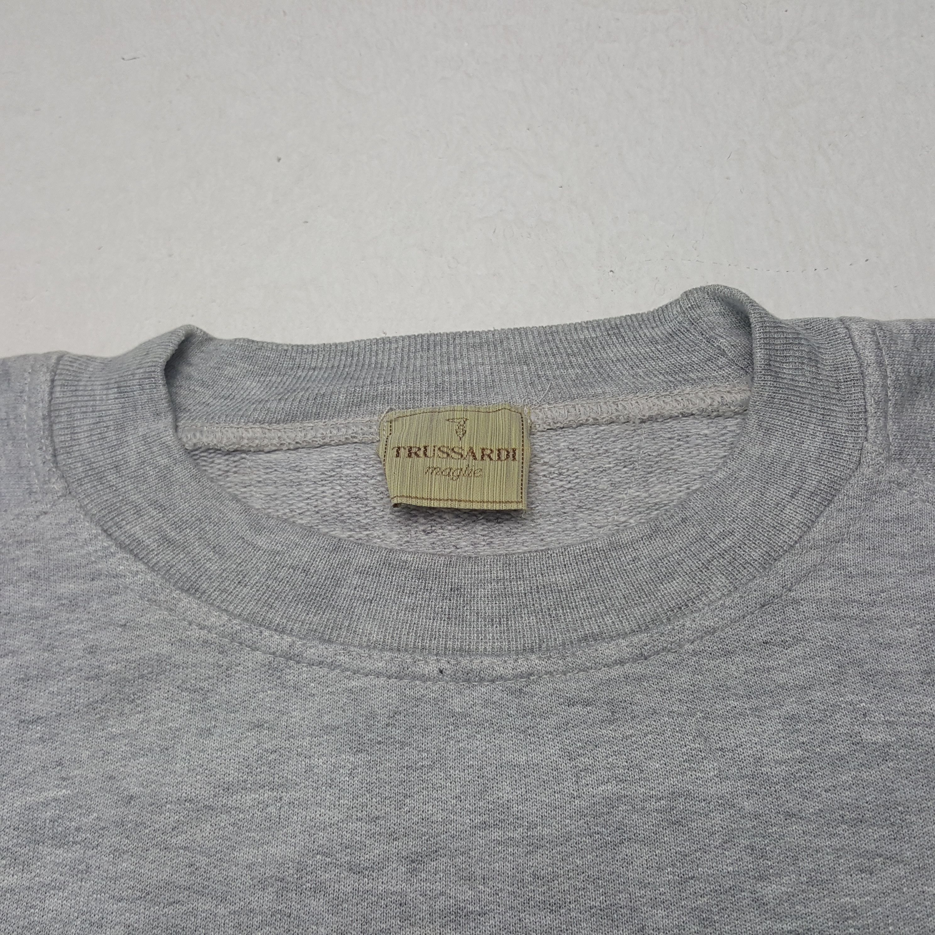 Trussardi × Vintage Vintage Trussardi Embroidery Logo Sweatshirt Size US L / EU 52-54 / 3 - 5 Thumbnail