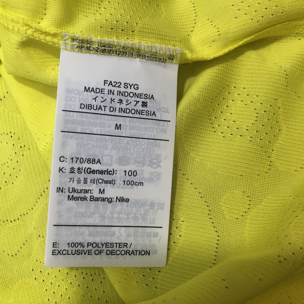 Nike Brazil World Cup 2022 player issue shirt #19 Antony (Bnwt) Size US M / EU 48-50 / 2 - 7 Thumbnail