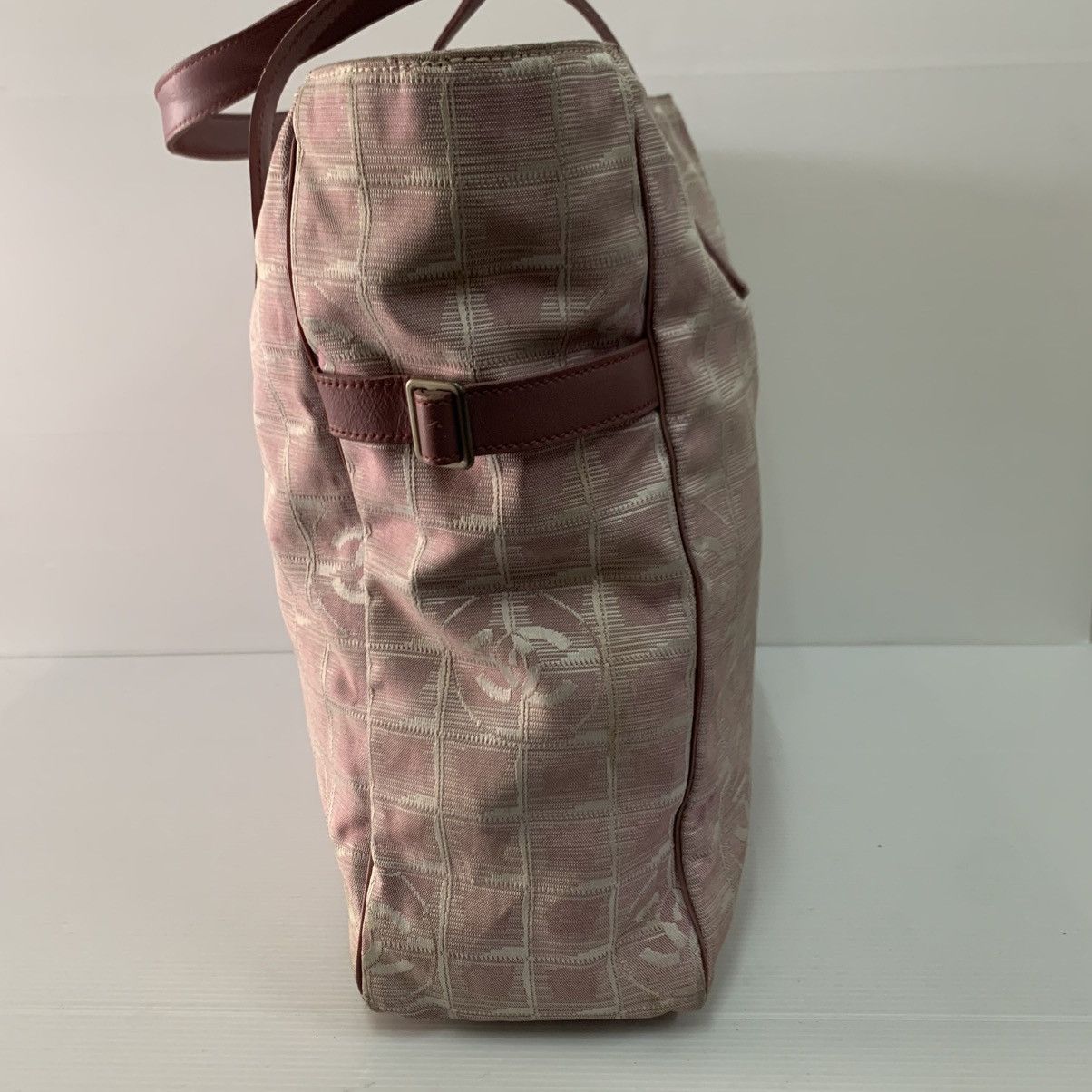 Chanel Chanel Traveline Pink Large Tote Bag Size ONE SIZE - 4 Thumbnail