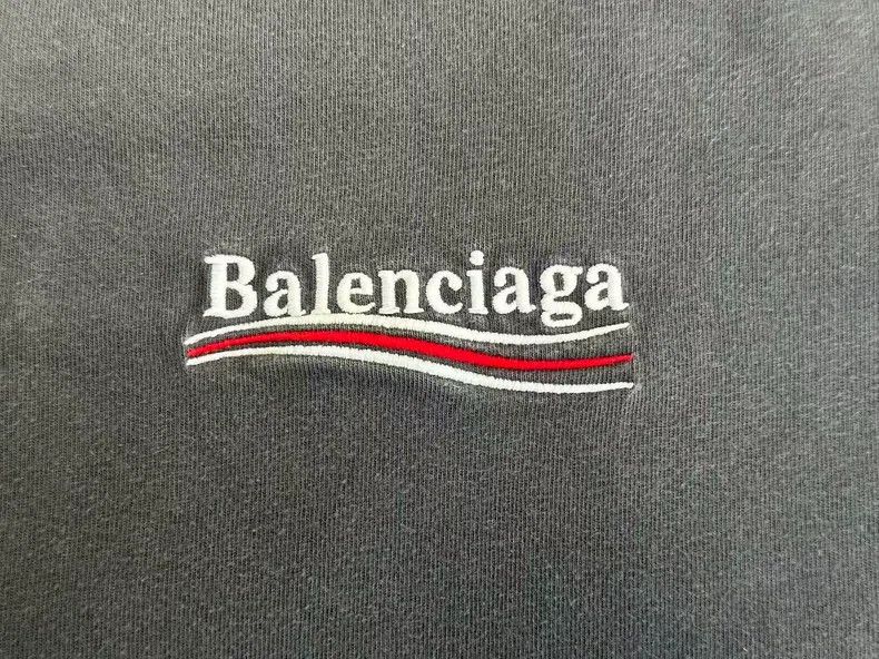 Balenciaga Balenciaga Oversized T-Shirt Size US XXS / EU 40 - 3 Thumbnail