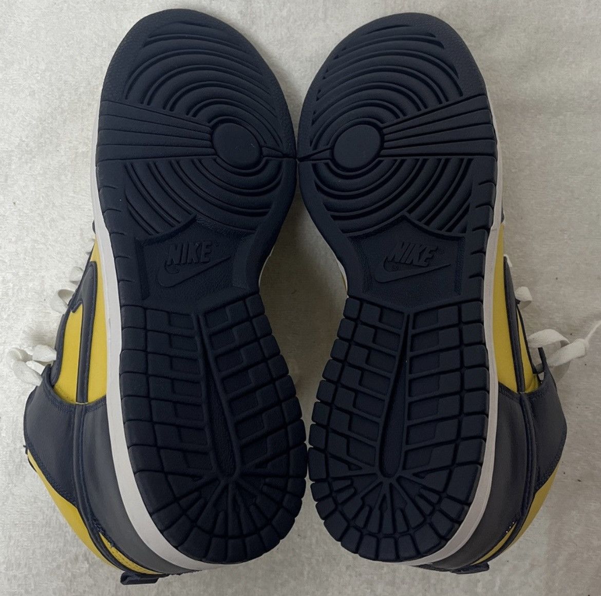 Nike Nike Dunk High Michigan 2020 Size US 9.5 / EU 42-43 - 4 Thumbnail