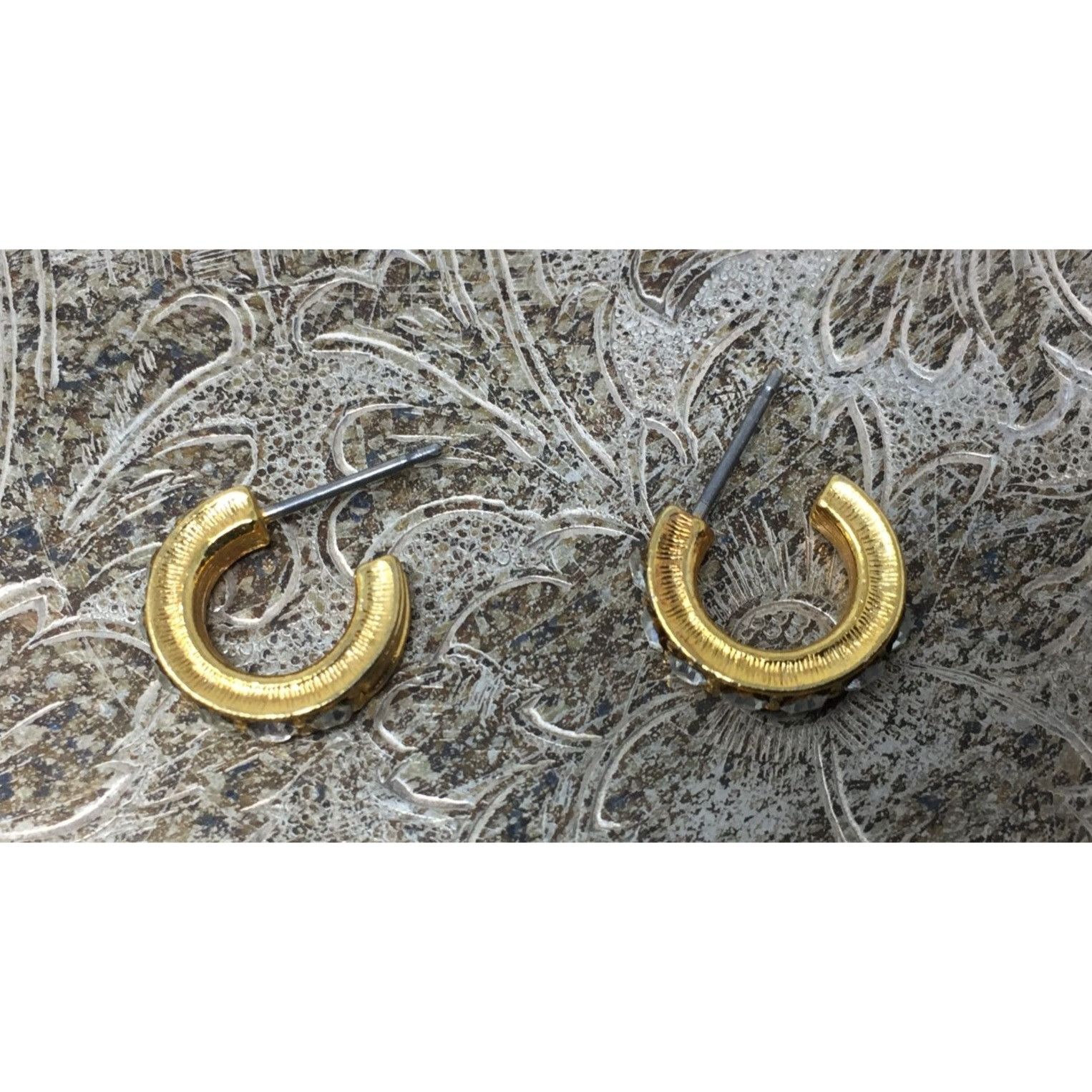 Other Women's Small Gold Tone Hoop Earrings with Rhinestones on th Size ONE SIZE - 3 Thumbnail