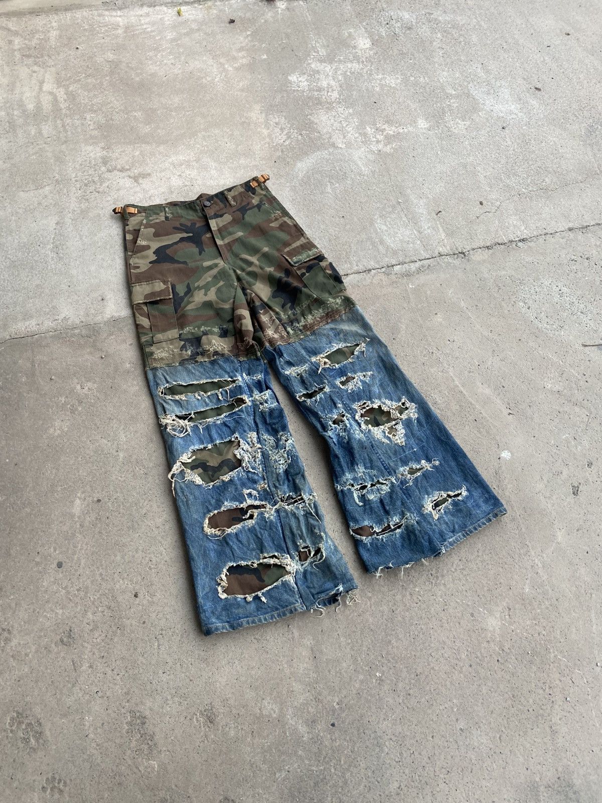 Japanese Brand × Vintage 1of1 Camo patchwork denim jeans with distressed details Size US 32 / EU 48 - 1 Thumbnail