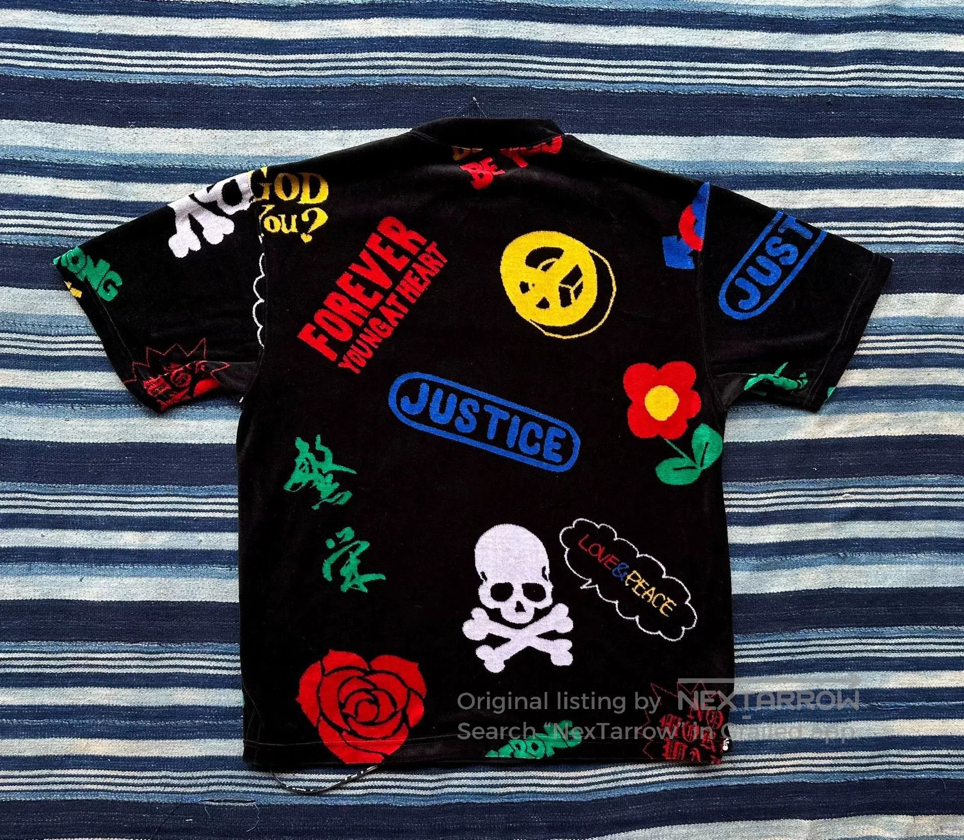 Mastermind Japan mastermind japan velvet skull graphic tee. Size US S / EU 44-46 / 1 - 2 Thumbnail
