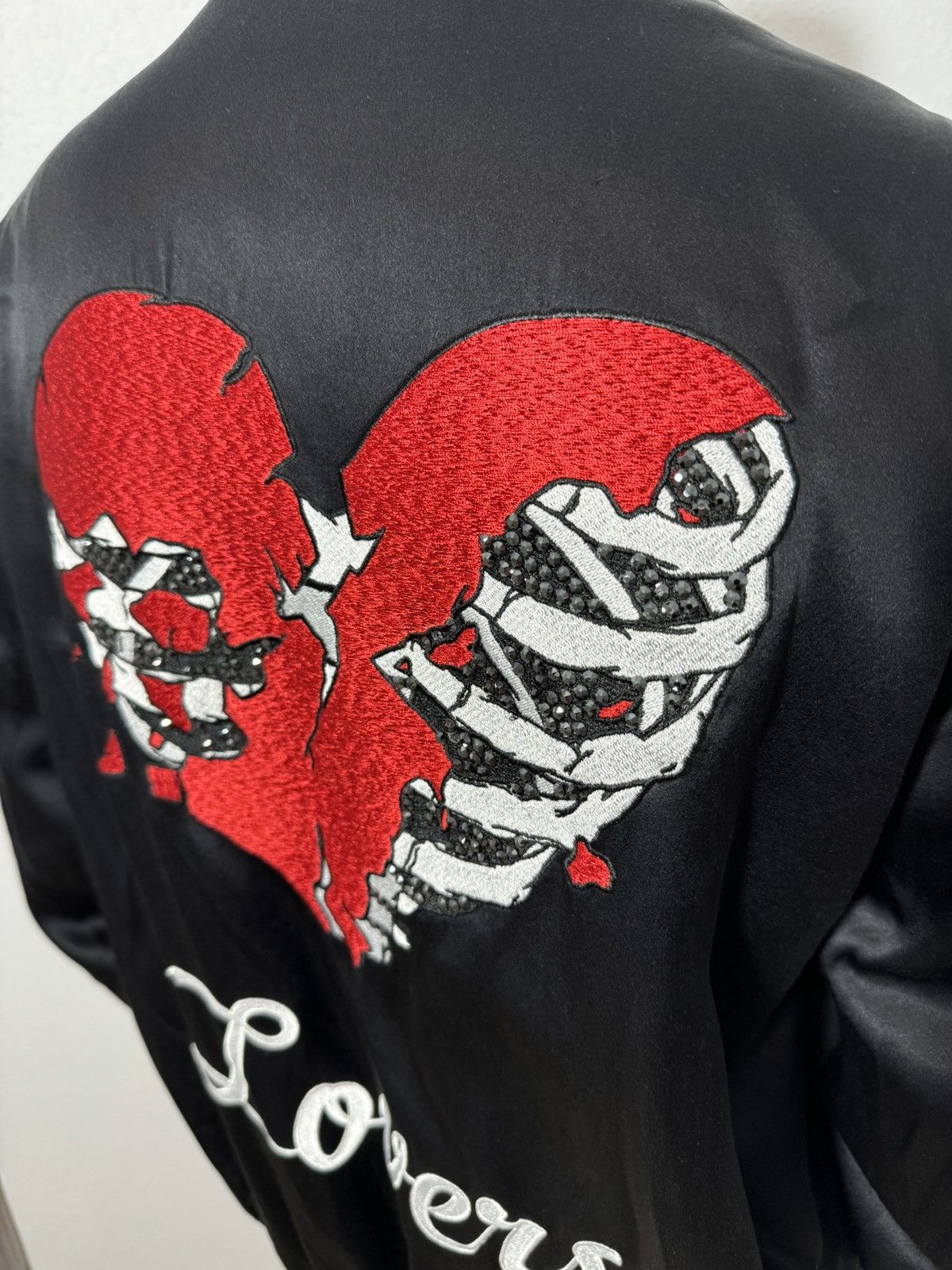 Amiri EUC Amiri Lovers Silk Striped Embroidered Bomber Jacket Size US XXL / EU 58 / 5 - 15 Thumbnail