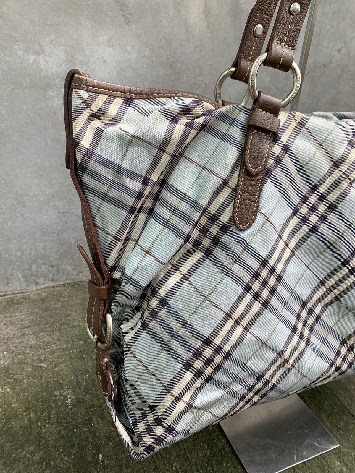 Burberry Nova Plaid Shoulder Bag Size ONE SIZE - 2 Thumbnail
