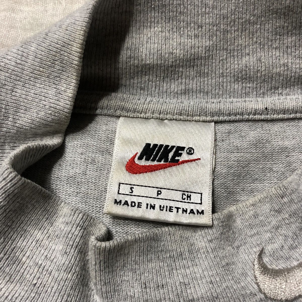 Nike Vintage Nike 90s Turtle Neck Shirt Size US M / EU 48-50 / 2 - 5 Thumbnail
