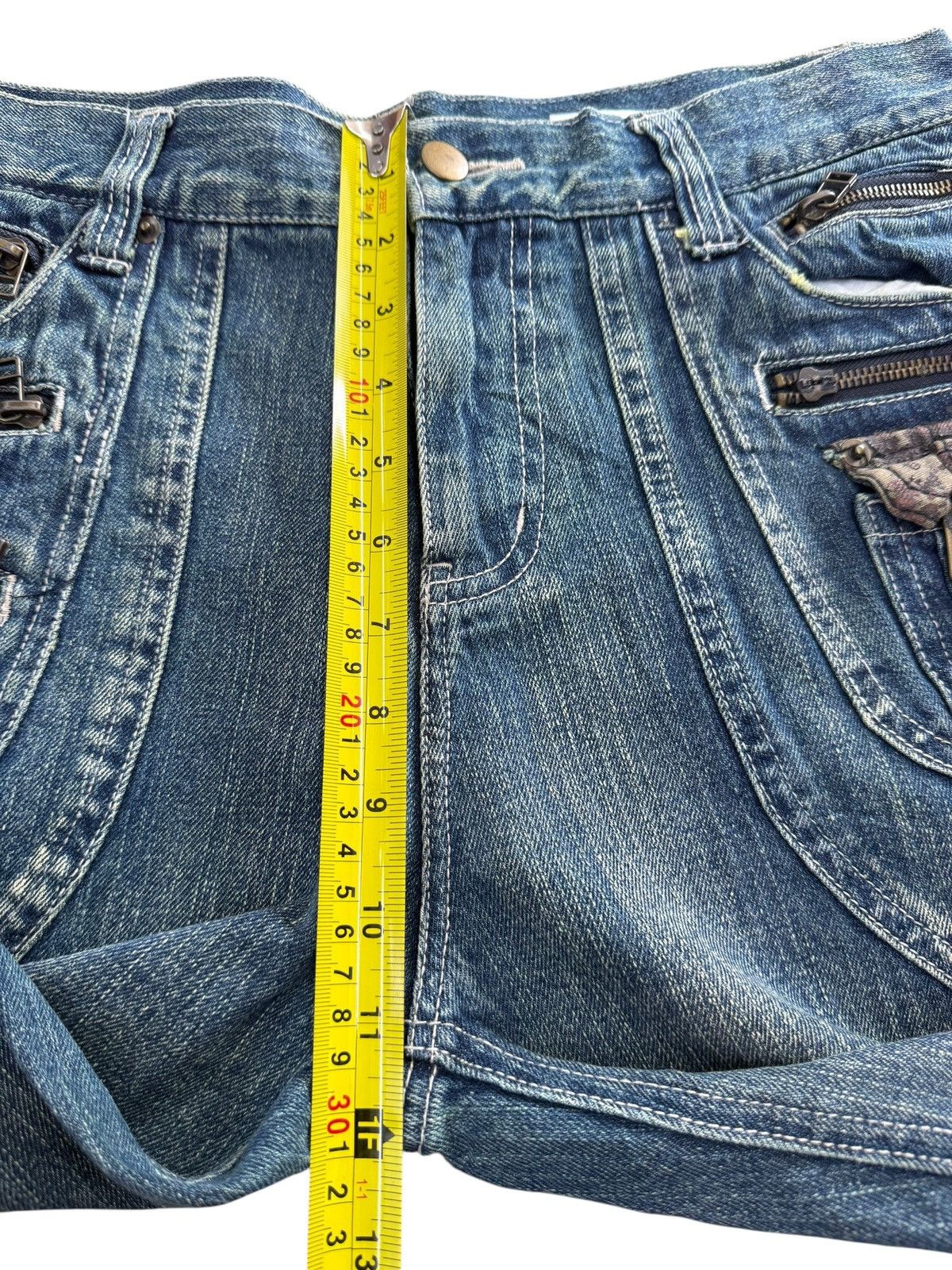 In The Attic In The Attic Multipocket Grunge Distreesed Loose Jeans Size US 35 - 11 Thumbnail