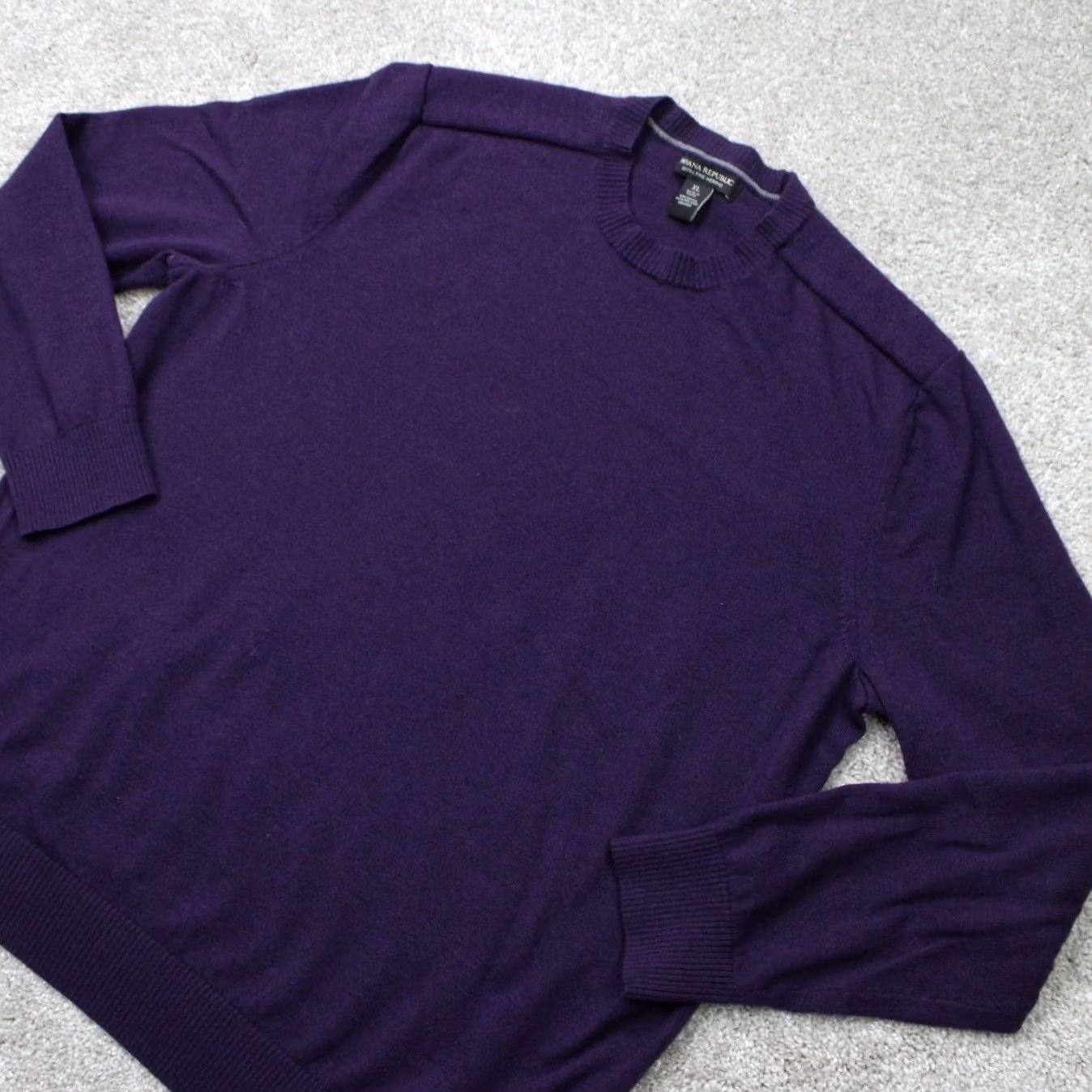 Banana Republic Banana Republic Sweatshirt Mens XL Purple Merino Wool Crewneck L/S Pullover Solid Classic Computer-Generated Title Adjustments: Size US XL / EU 56 / 4 - 4 Thumbnail