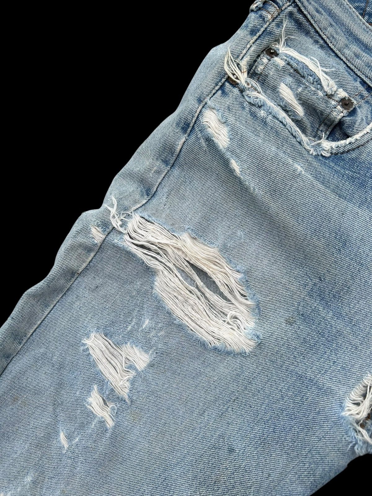 Levi's Vintage Clothing 80's THRASHED Levis 524 Selvedge Grunge Punk Denim Jeans Size US 28 / EU 44 - 11 Thumbnail