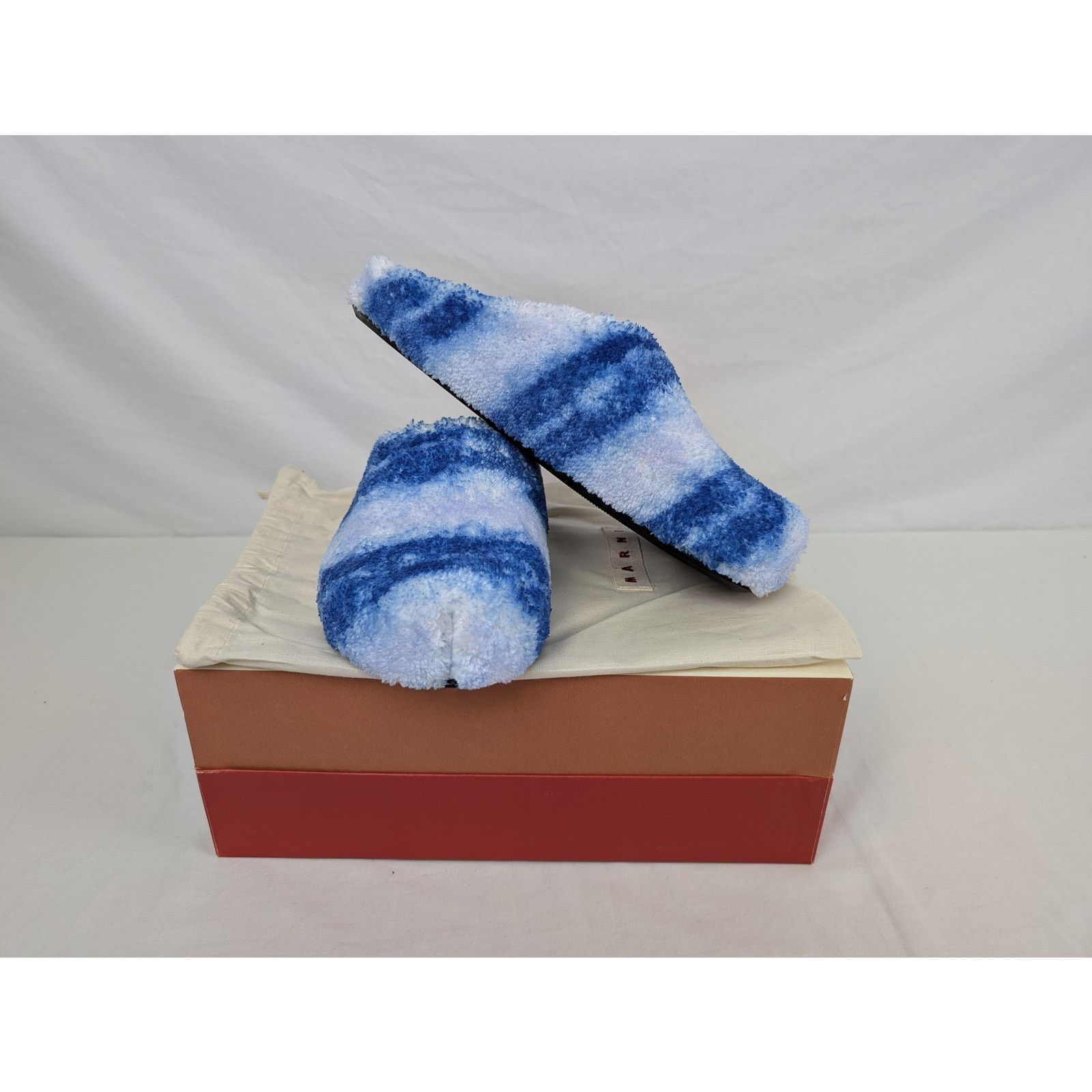 Marni o1rshd1 Furry Fussbet Mules / Slippers in Blue Size US 12 / EU 45 - 15 Thumbnail