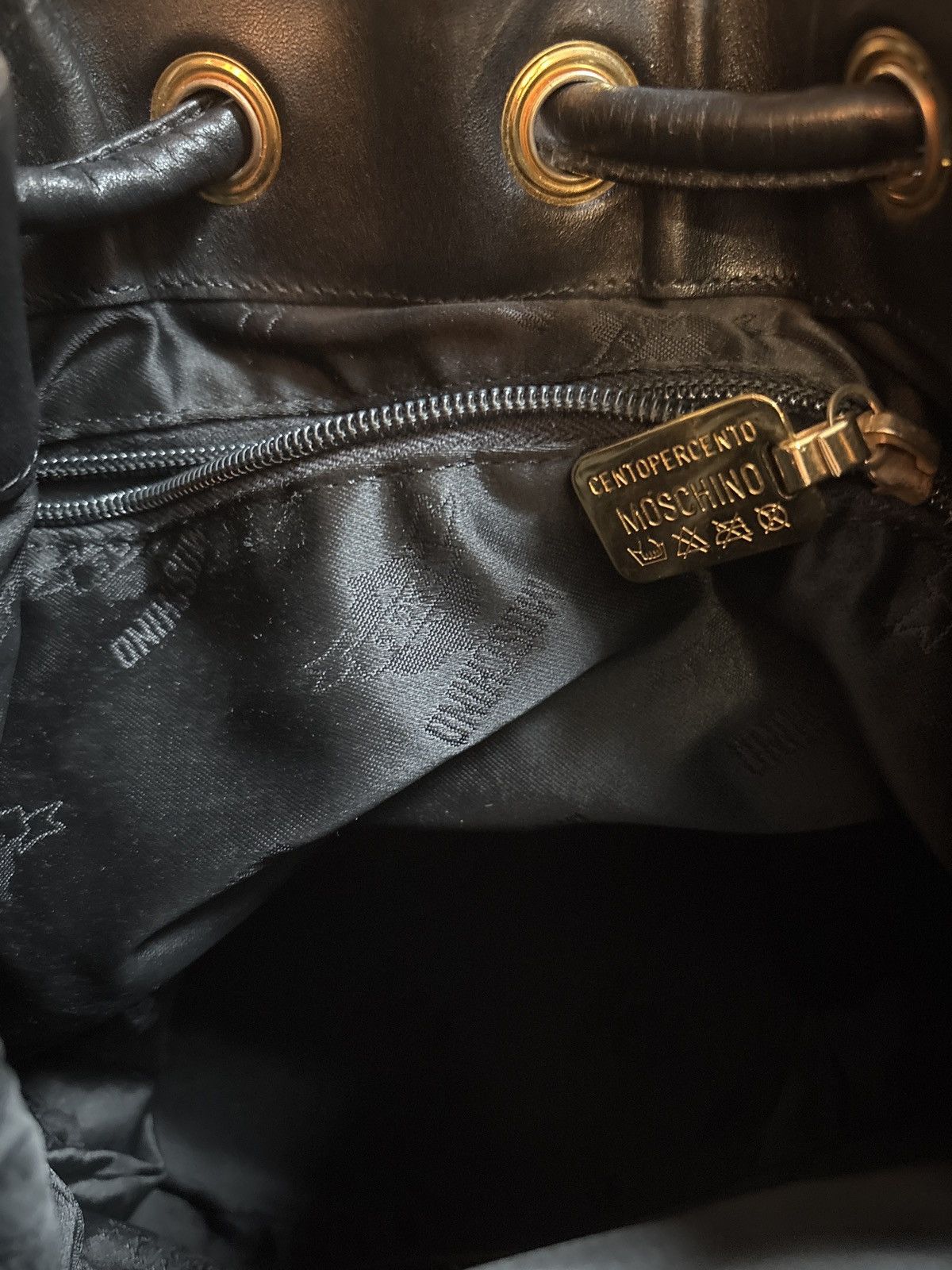 Moschino Vintage Moschino Black Drawstring Backpack Size ONE SIZE - 4 Thumbnail