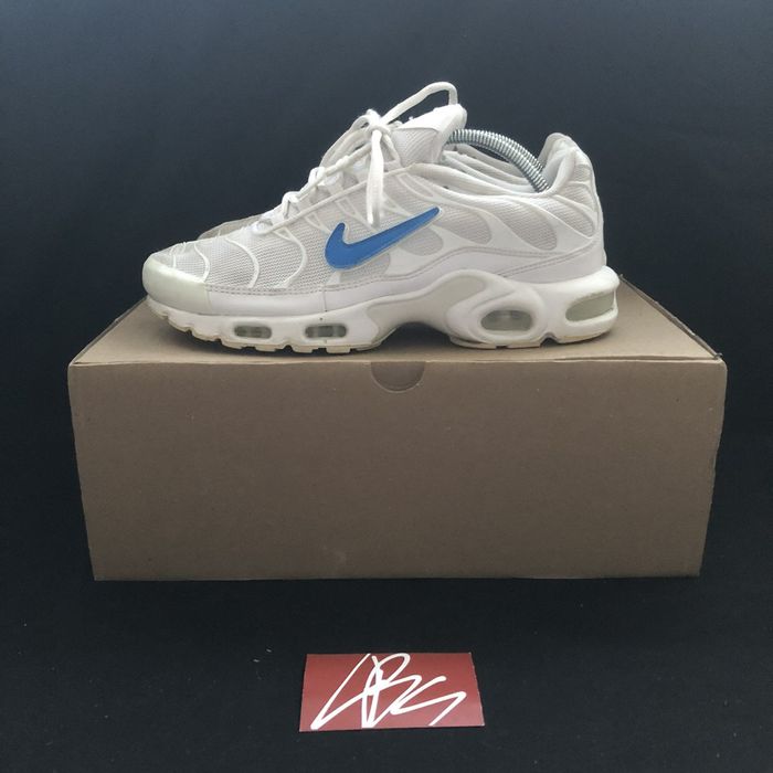 Nike Air Max Plus With Removable Swooshes Info