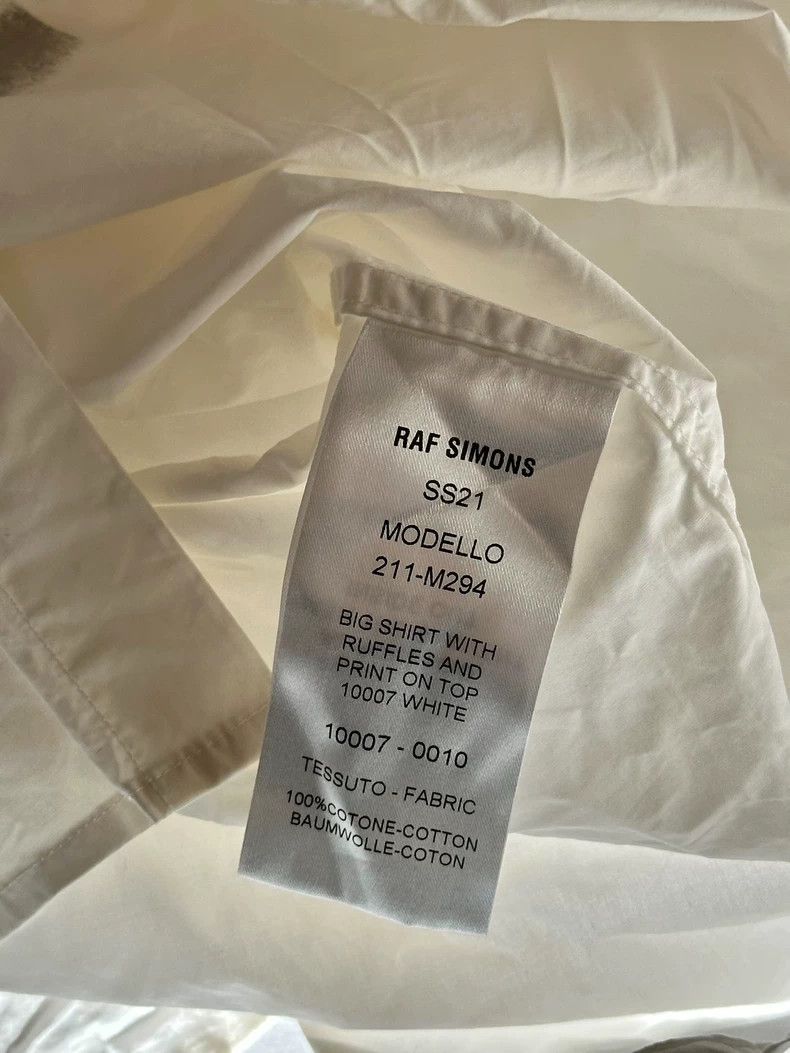 Raf Simons Raf simons SS21 Pleated Portrait Printed Shirt Size US M / EU 48-50 / 2 - 4 Thumbnail