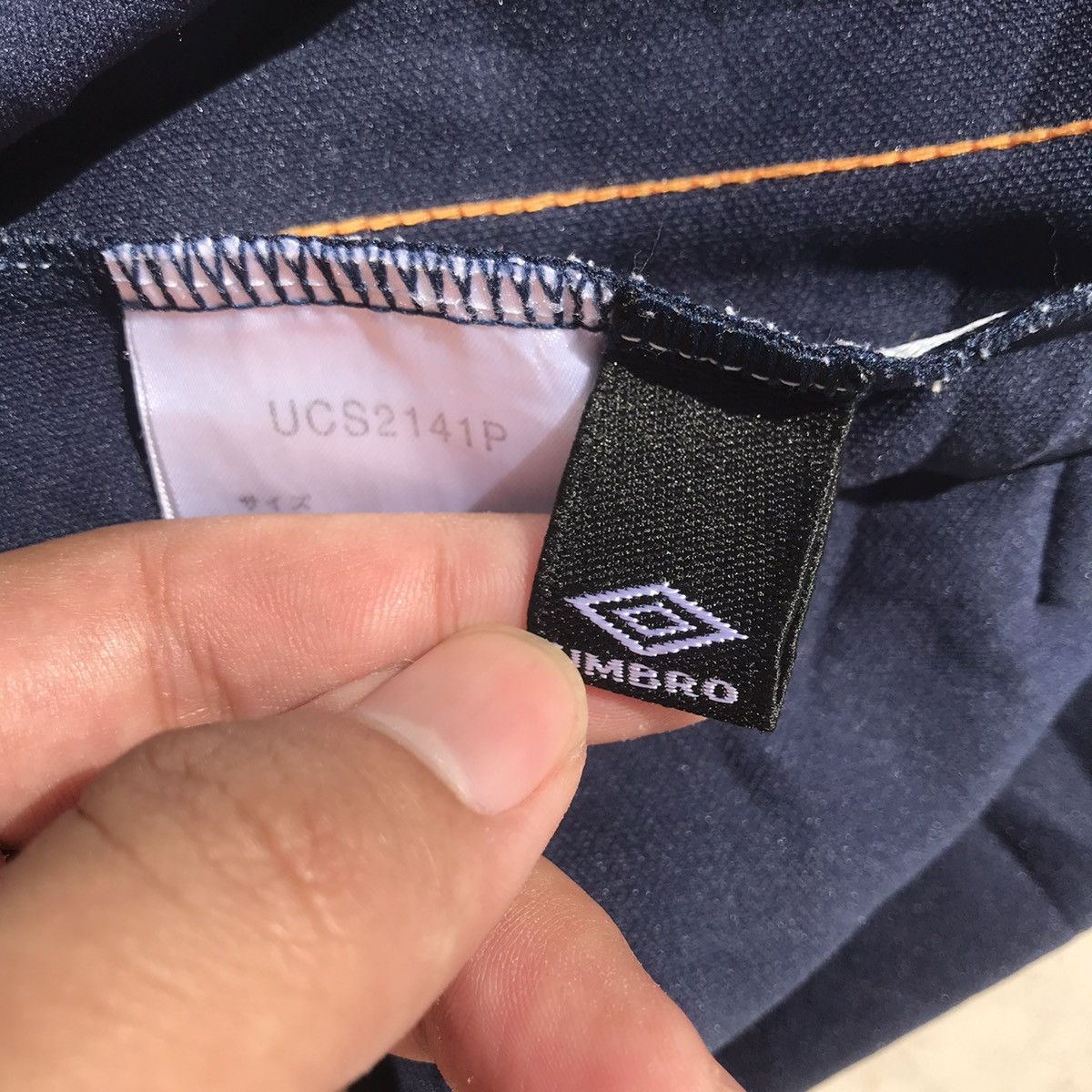 Umbro × Vintage Umbro Short Pants Taped Trackpants Full Taped Size M-L Navy Size US 34 / EU 50 - 6 Thumbnail