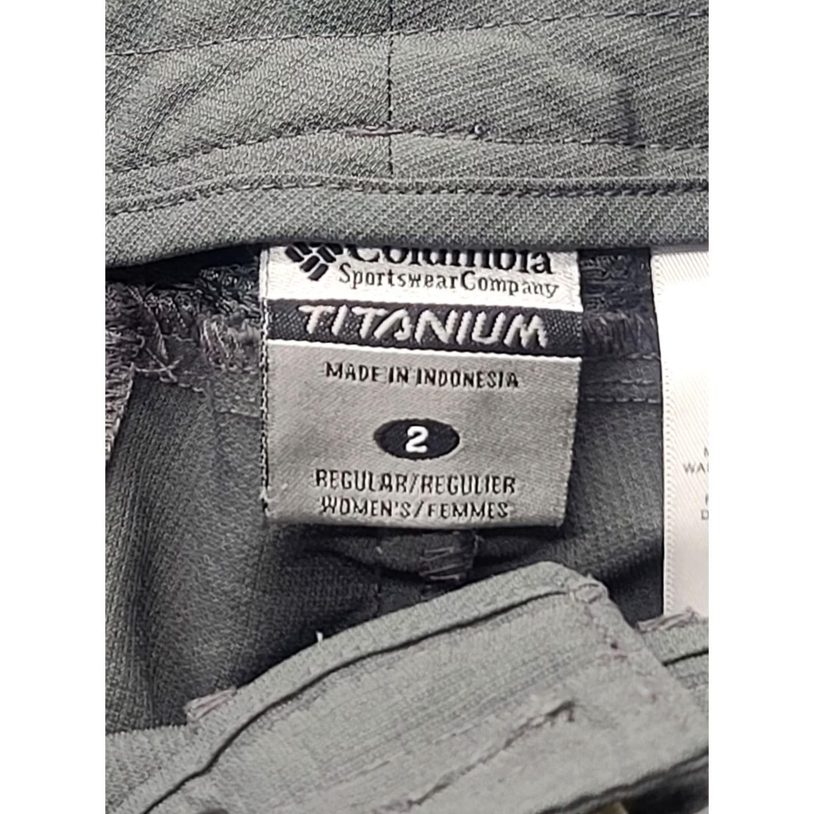 Vintage Columbia Pants Womens 2 28x32 Convertible Omni Shade Gorpcore Gray Size 28" / US 6 / IT 42 - 2 Thumbnail