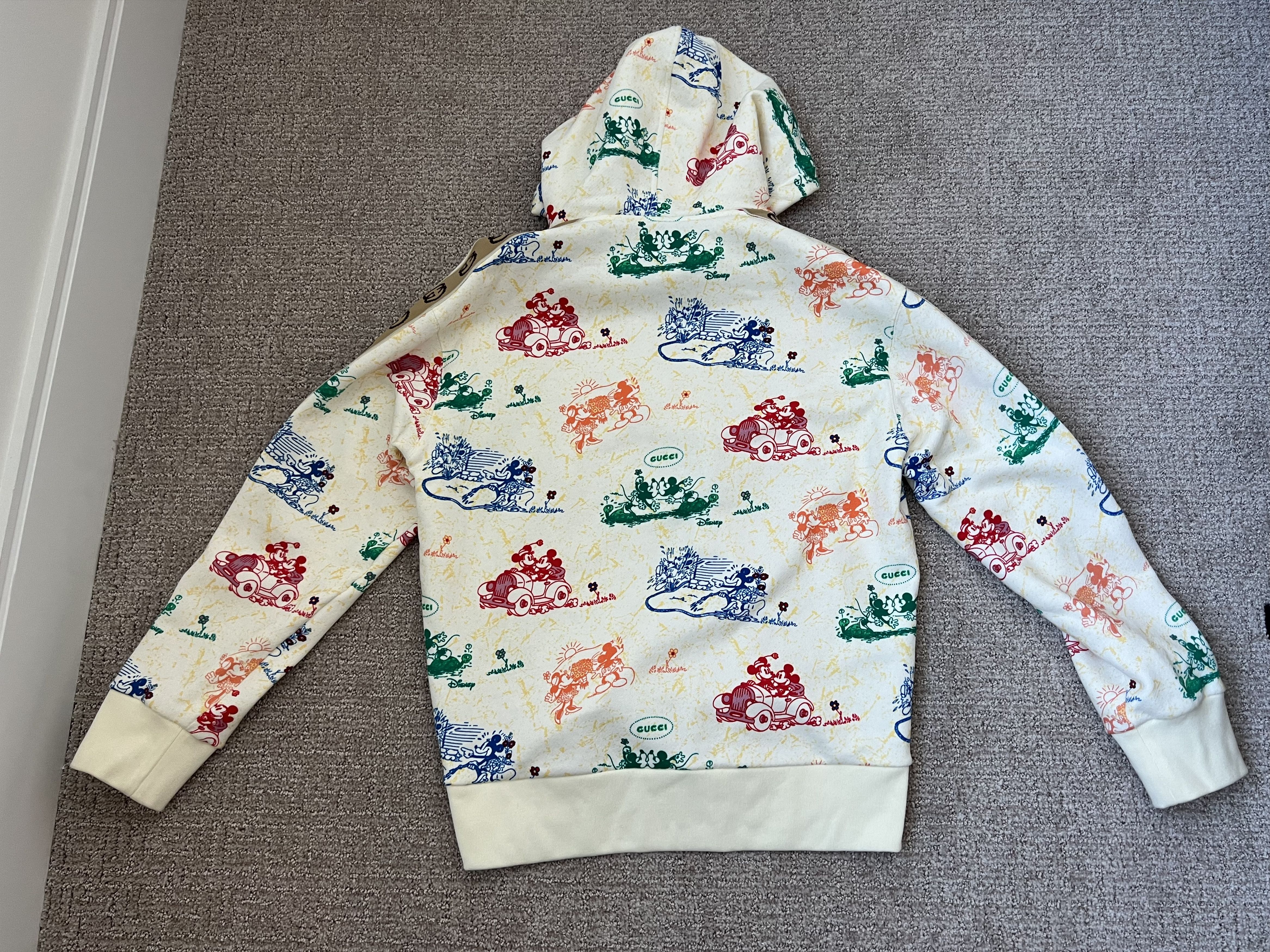 Gucci Gucci x Disney All Over Print Hoodie Men Medium Size US M / EU 48-50 / 2 - 6 Thumbnail