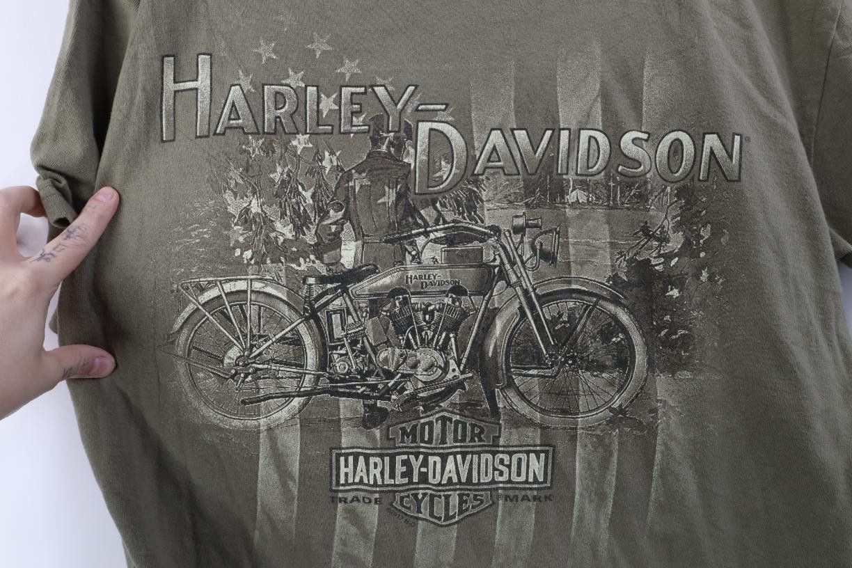 Harley Davidson Y2K Harley Davidson Military Geneva Switzerland T-Shirt USA Size US L / EU 52-54 / 3 - 4 Thumbnail