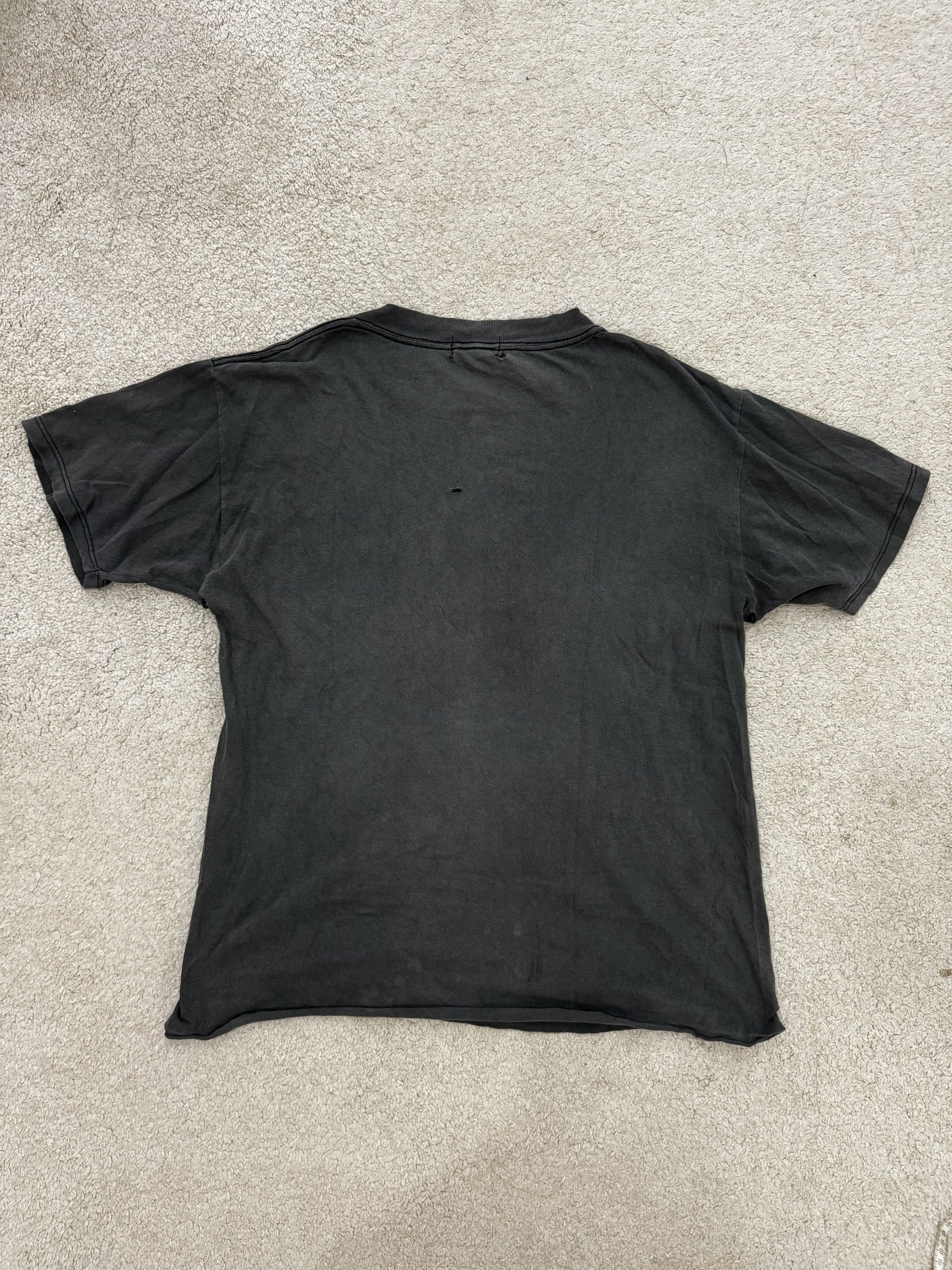 Vintage Vintage 1997 Men In Black Movie Tee Size US L / EU 52-54 / 3 - 8 Thumbnail