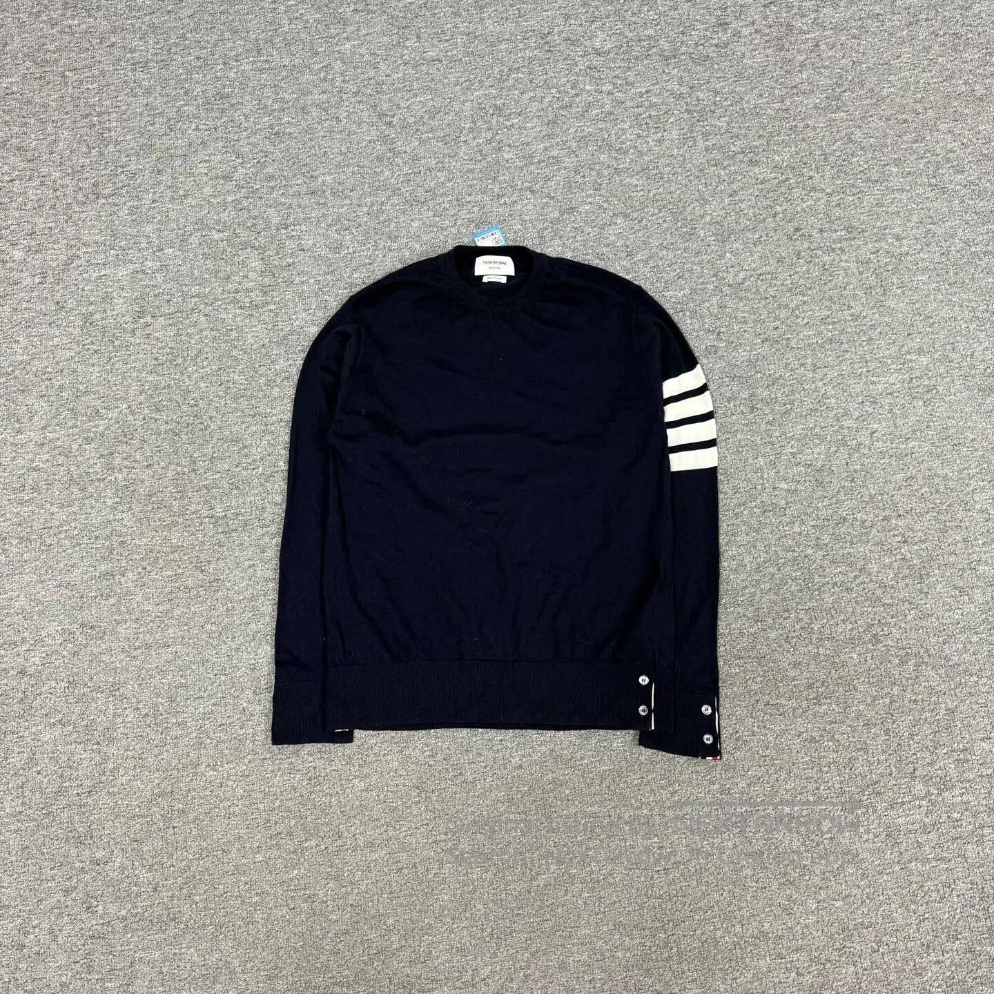 Thom Browne Thom Browne TB 4-Stripe Knit Sweater. Size US M / EU 48-50 / 2 - 1 Thumbnail