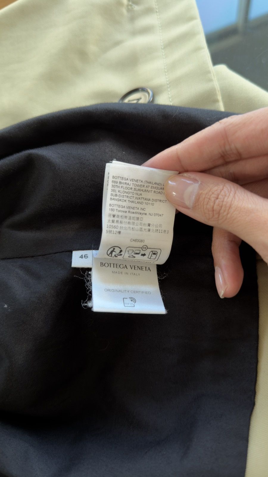 Bottega Veneta Fine Compact Cotton Twill Cropped Trench Coat Size US S / EU 44-46 / 1 - 16 Thumbnail