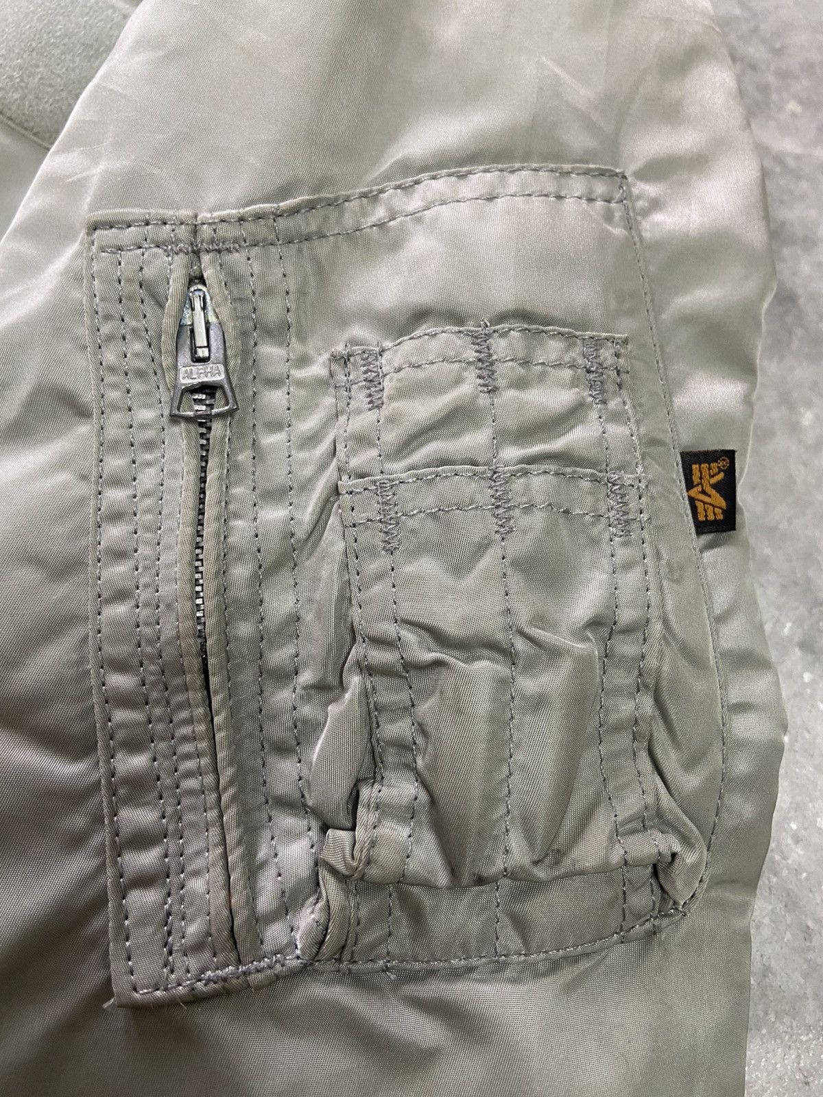 Alpha Industries Alpha Industries Ma-1 Flight Bomber Jacket Size US L / EU 52-54 / 3 - 10 Thumbnail