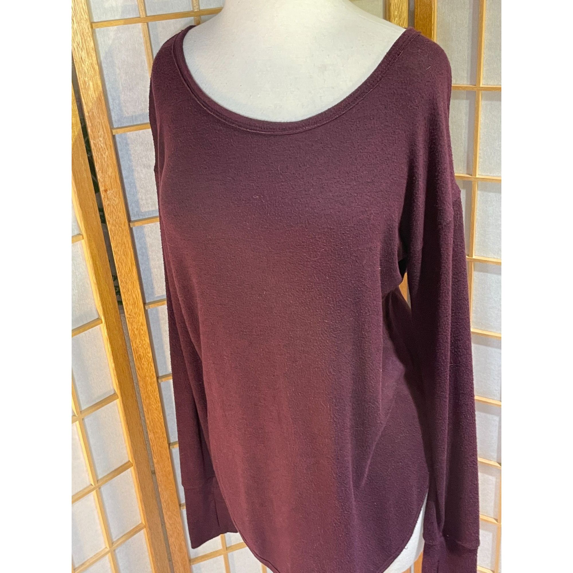 Athleta Athleta XS Maroon/Black Top Size XS / US 0-2 / IT 36-38 - 11 Thumbnail