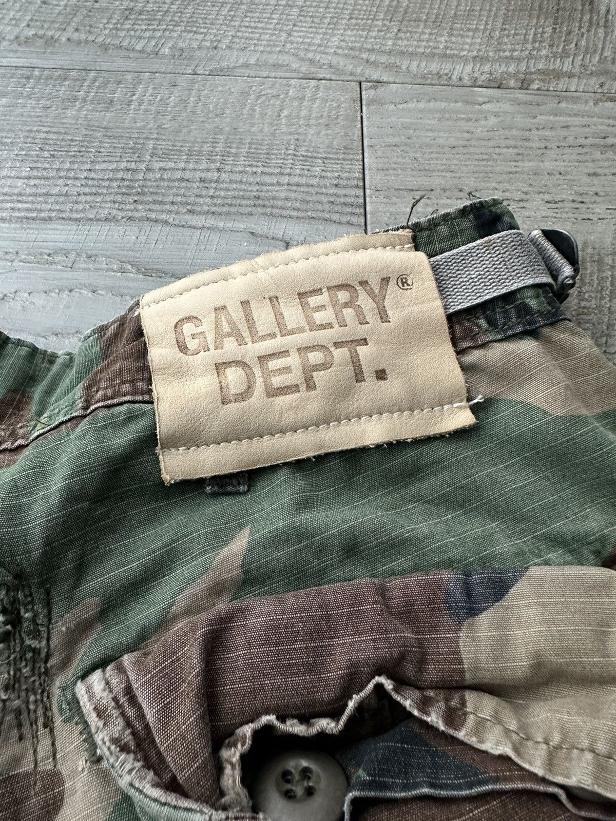 Gallery Dept. Gallery Dept Cargo Shorts Camo Size US 30 / EU 46 - 4 Thumbnail