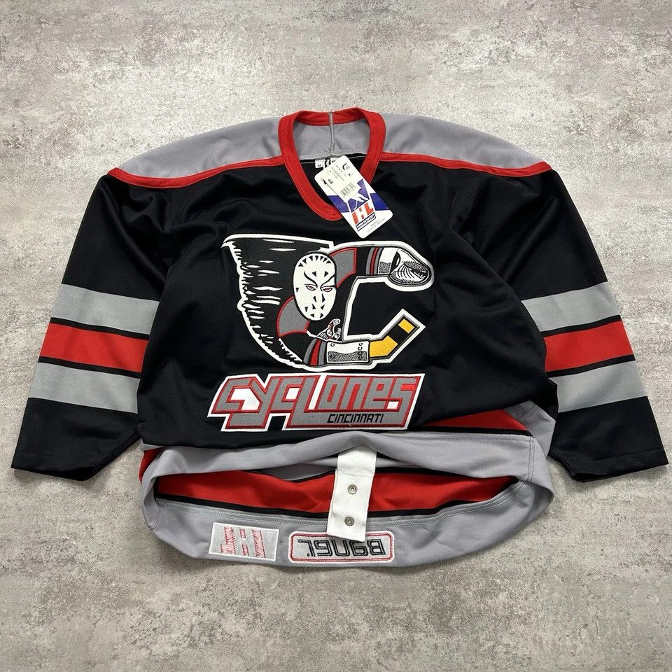 Vintage IHL CINCINNATI CYCLONES BAUER AUTHENTIC HOCKEY SIZE 48 Size US XL / EU 56 / 4 - 1 Thumbnail
