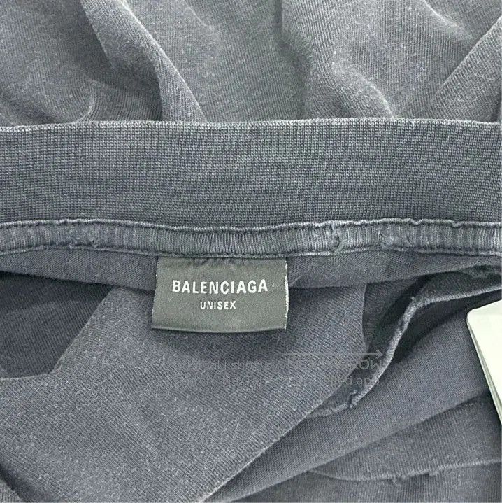 Balenciaga Balenciaga Oversized Gray Short Sleeve T. Size US L / EU 52-54 / 3 - 6 Thumbnail