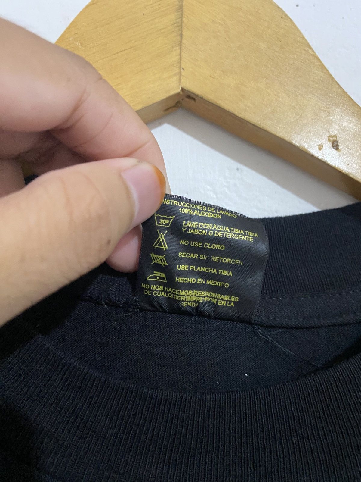 Vintage Vintage Maxican Virgen De Guandalupe Size US XL / EU 56 / 4 - 4 Thumbnail