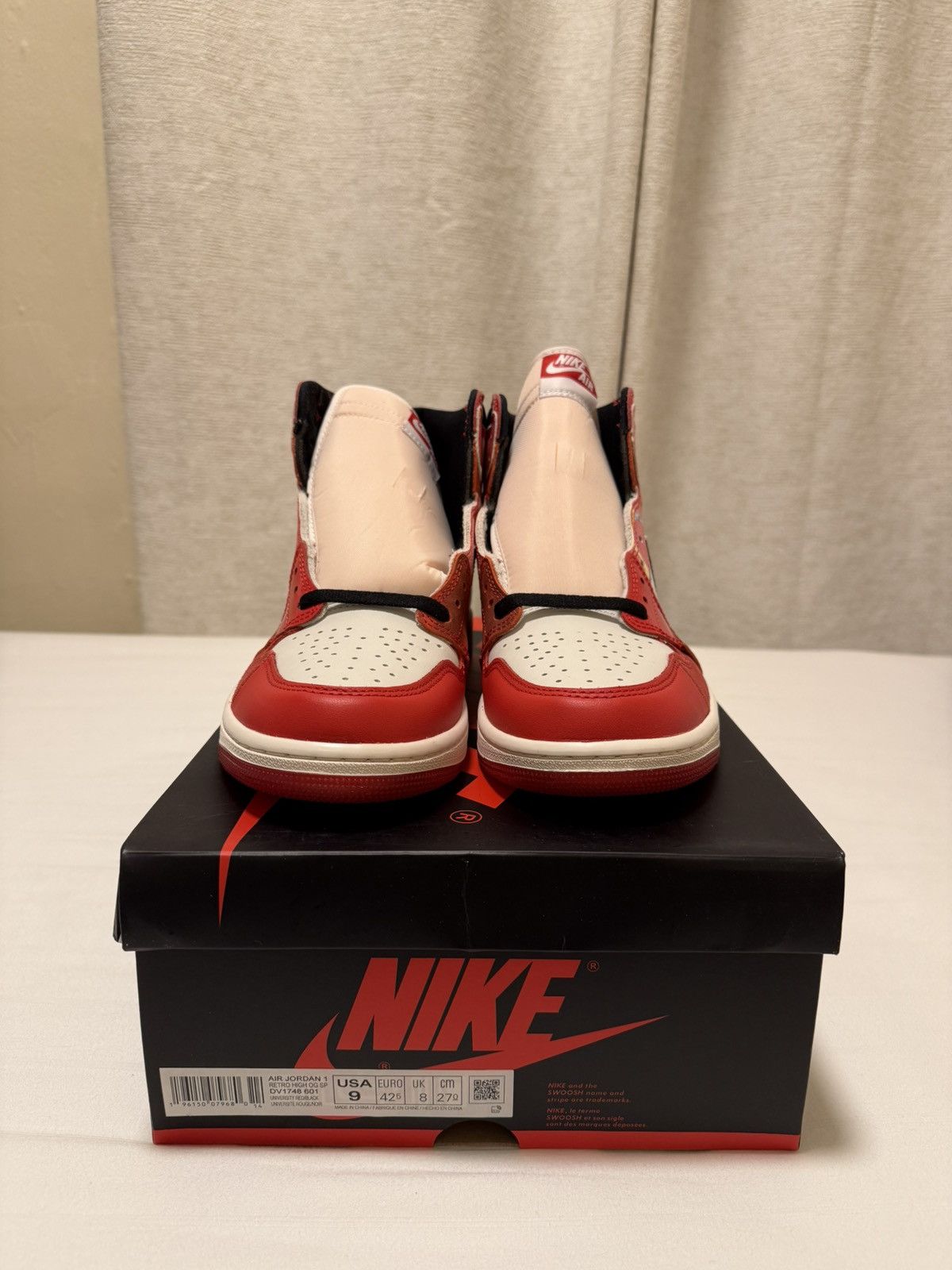 Jordan Brand × Marvel Comics × Nike Nike Jordan 1 Retro High OG Across the Spider-Verse Size 9 Size US 9 / EU 42 - 4 Thumbnail
